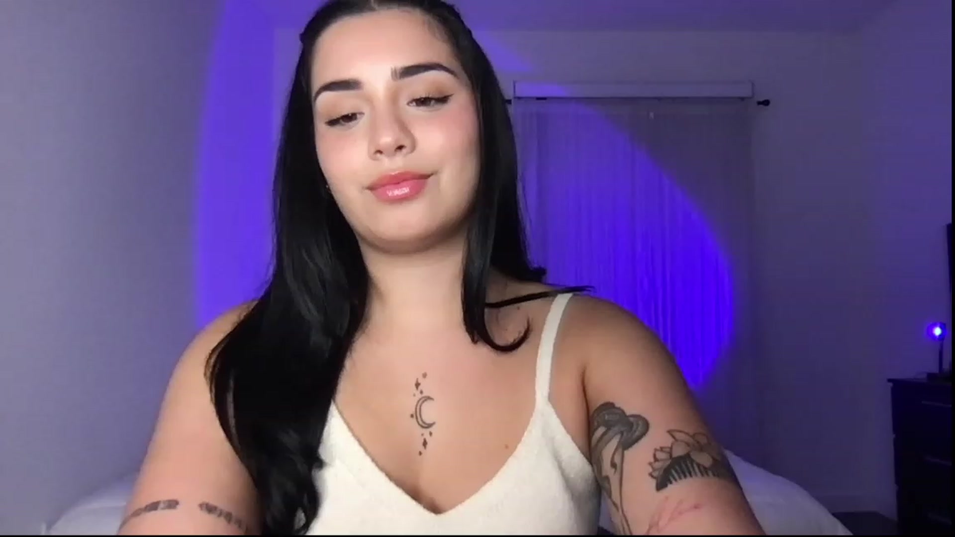 Gallery image thumbnail from babyxjulz's myfreecams stream on, 05/10/2023, 05:02 image 20 of 20