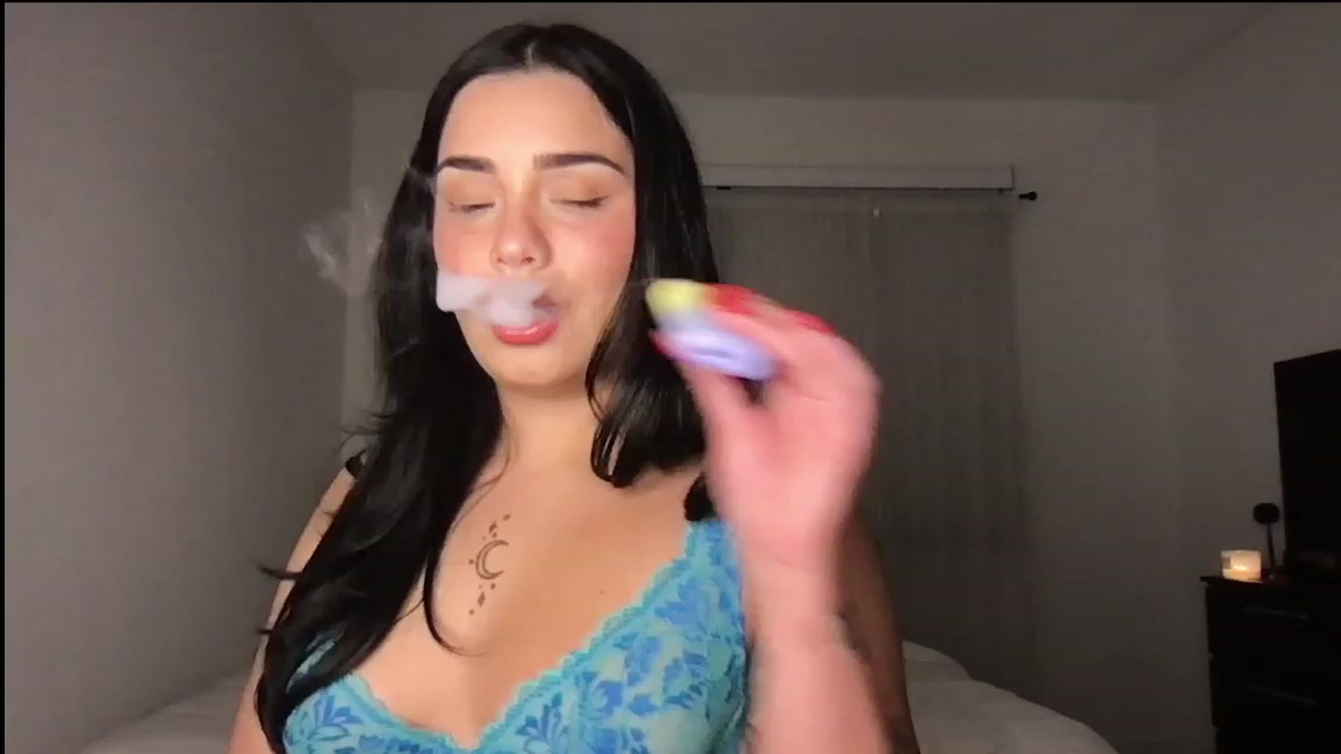 Gallery image thumbnail from babyxjulz's myfreecams stream on, 05/14/2023, 02:23 image 1 of 20
