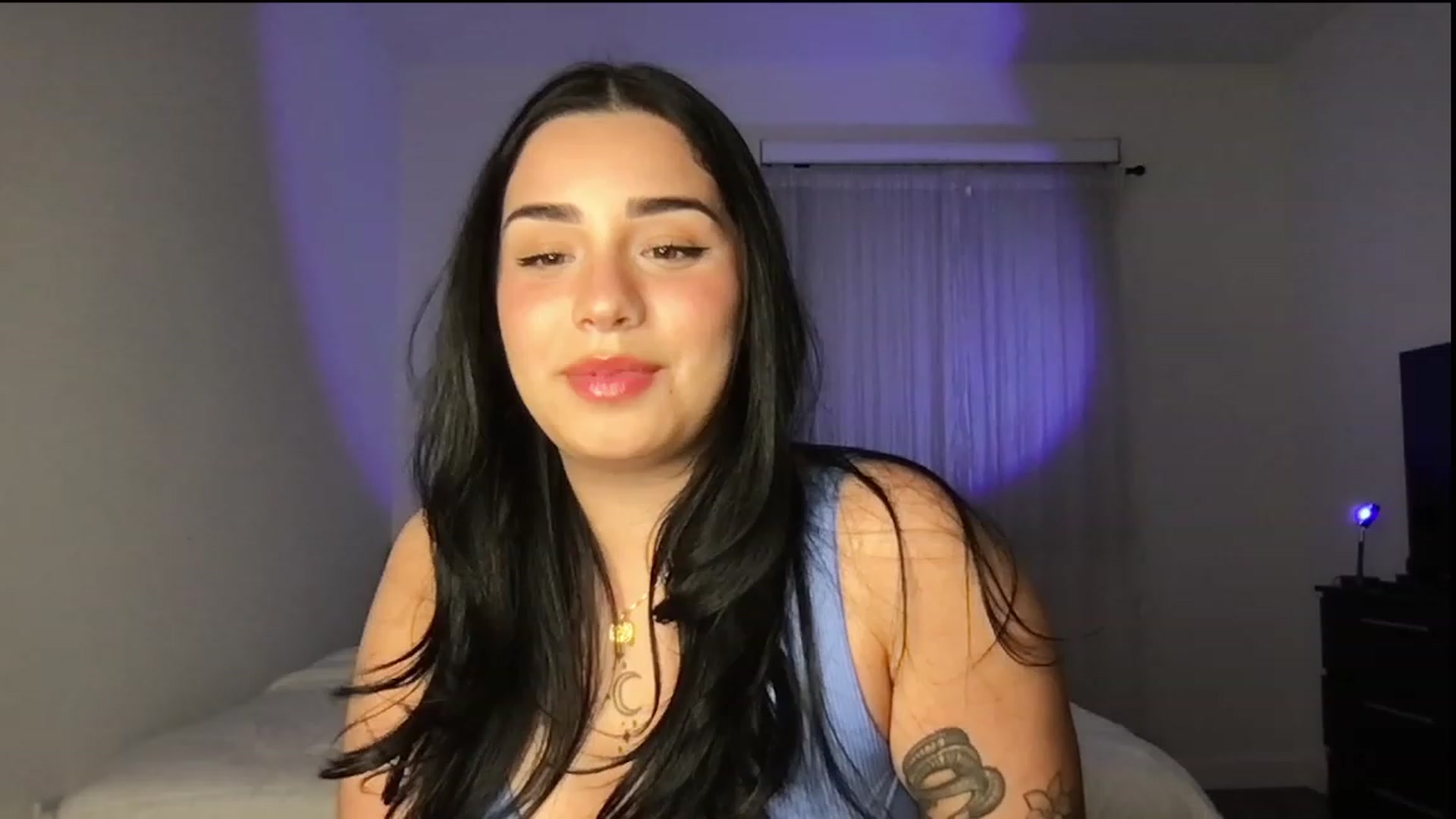 Gallery image thumbnail from babyxjulz's myfreecams stream on, 05/25/2023, 06:00 image 15 of 20