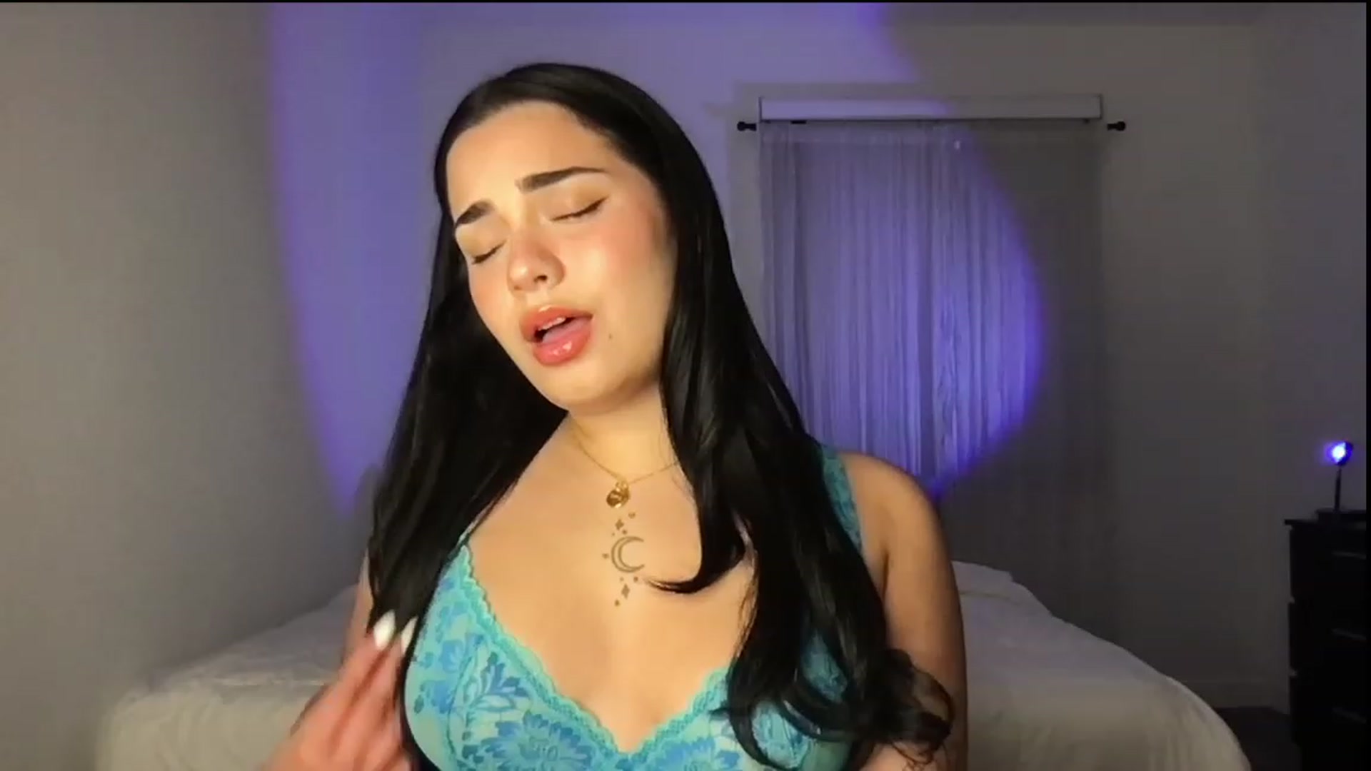 Gallery image thumbnail from babyxjulz's myfreecams stream on, 05/28/2023, 03:18 image 12 of 20