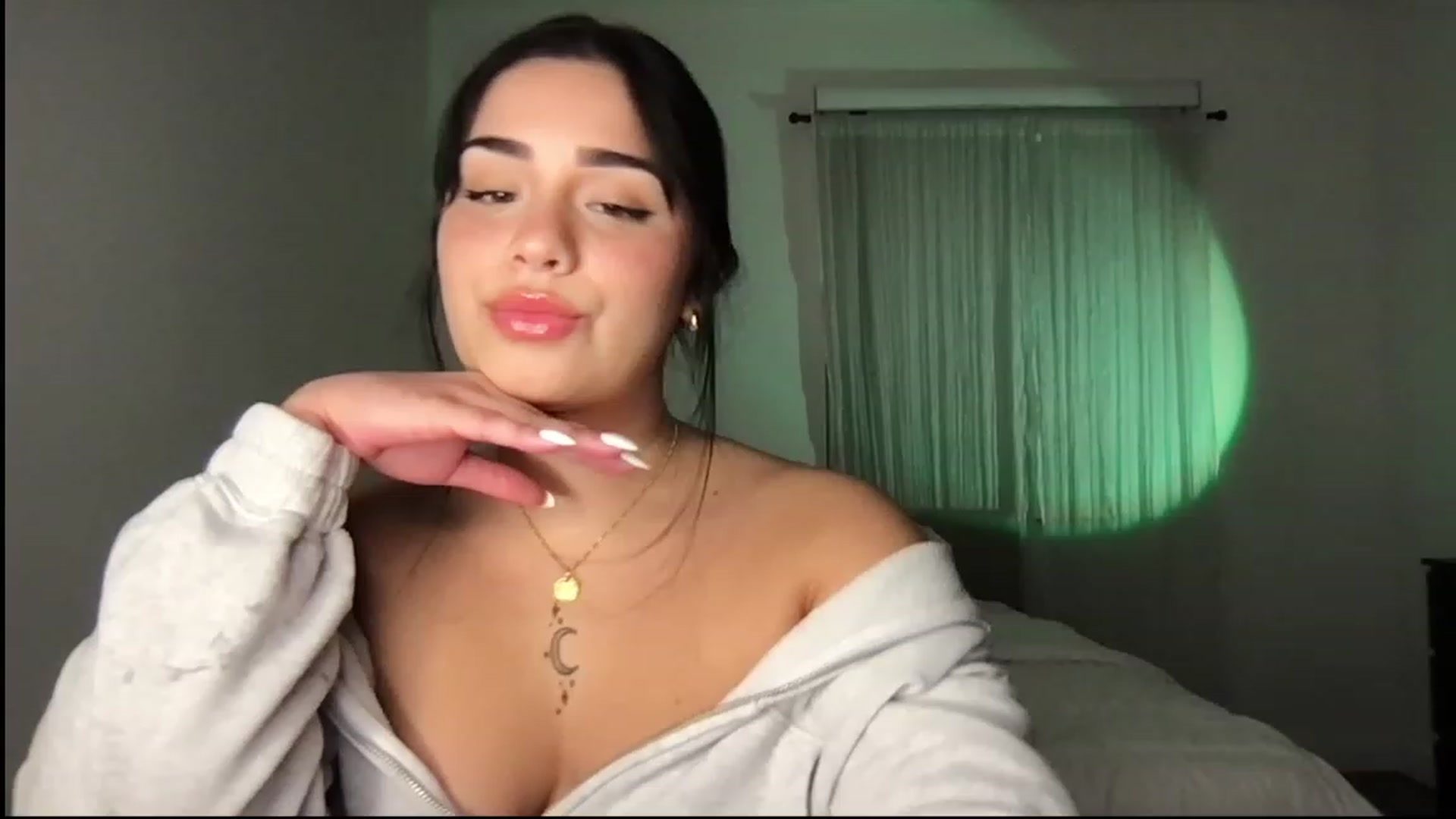 Gallery image thumbnail from babyxjulz's myfreecams stream on, 05/31/2023, 04:17 image 13 of 20