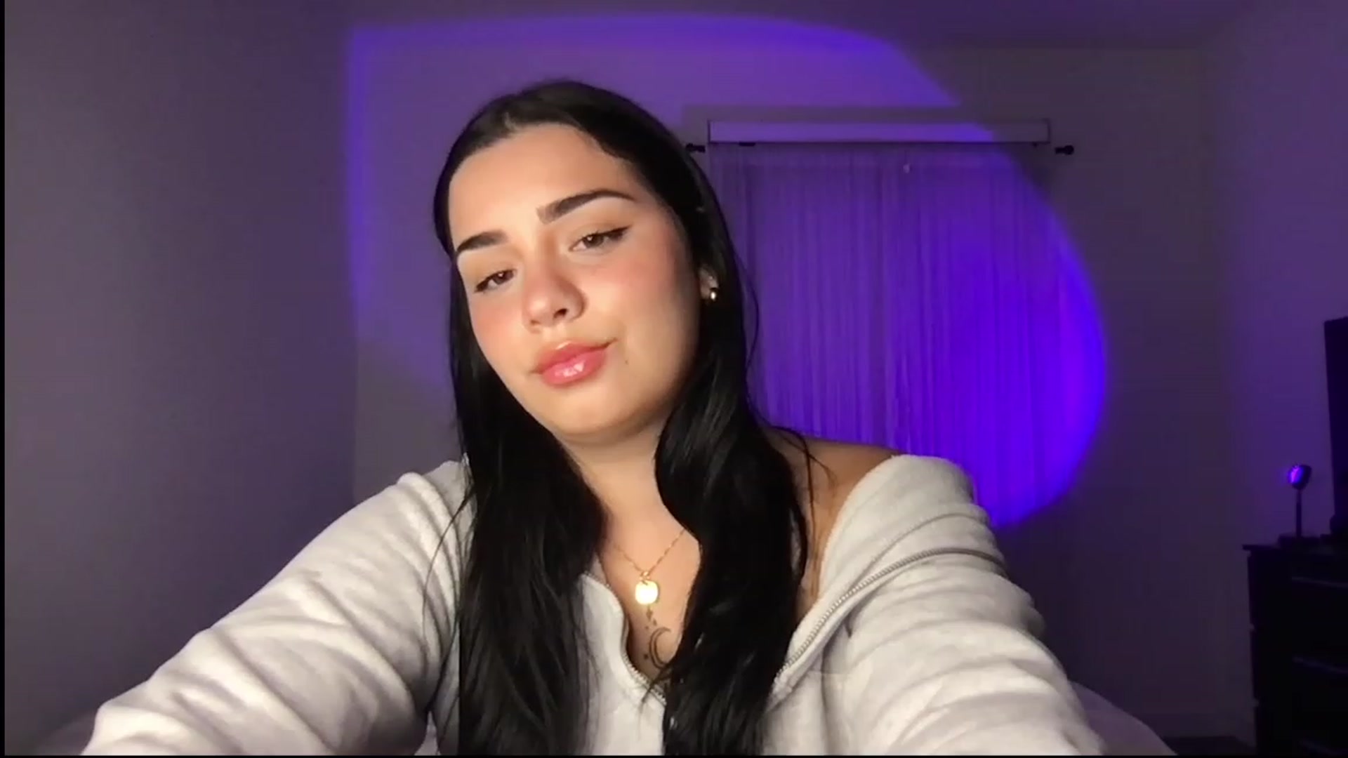 Gallery image thumbnail from babyxjulz's myfreecams stream on, 05/31/2023, 05:25 image 17 of 20