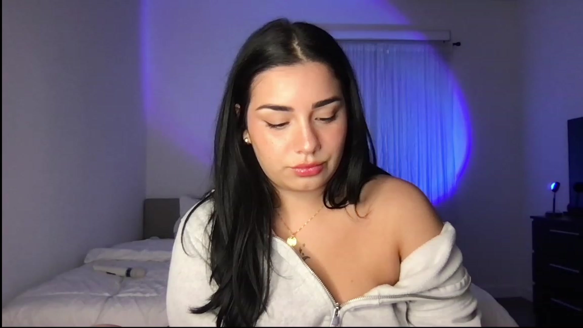 Gallery image thumbnail from babyxjulz's myfreecams stream on, 05/31/2023, 05:25 image 5 of 20