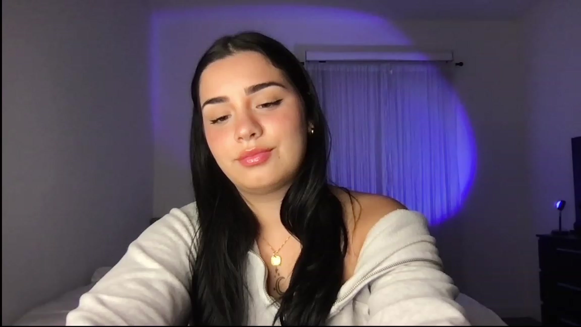 Gallery image thumbnail from babyxjulz's myfreecams stream on, 05/31/2023, 05:25 image 19 of 20