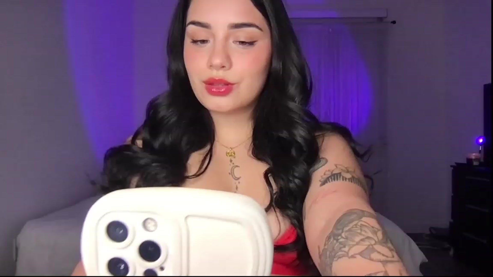Gallery image thumbnail from babyxjulz's myfreecams stream on, 07/06/2023, 03:55 image 18 of 20