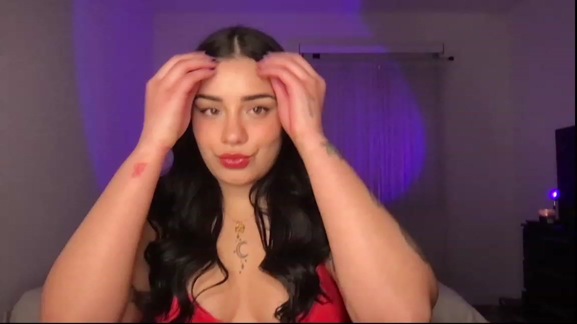 Gallery image thumbnail from babyxjulz's myfreecams stream on, 07/06/2023, 06:27 image 7 of 20
