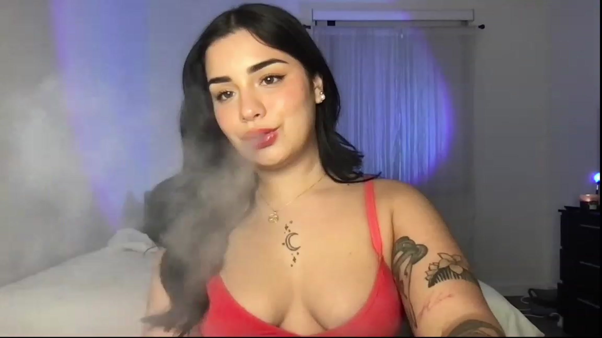 Gallery image thumbnail from babyxjulz's myfreecams stream on, 07/06/2023, 06:27 image 13 of 20