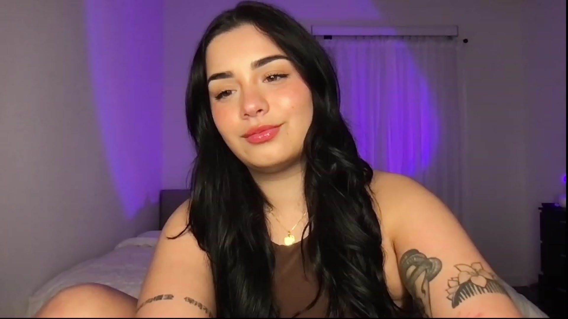 Gallery image thumbnail from babyxjulz's myfreecams stream on, 07/14/2023, 05:45 image 11 of 20