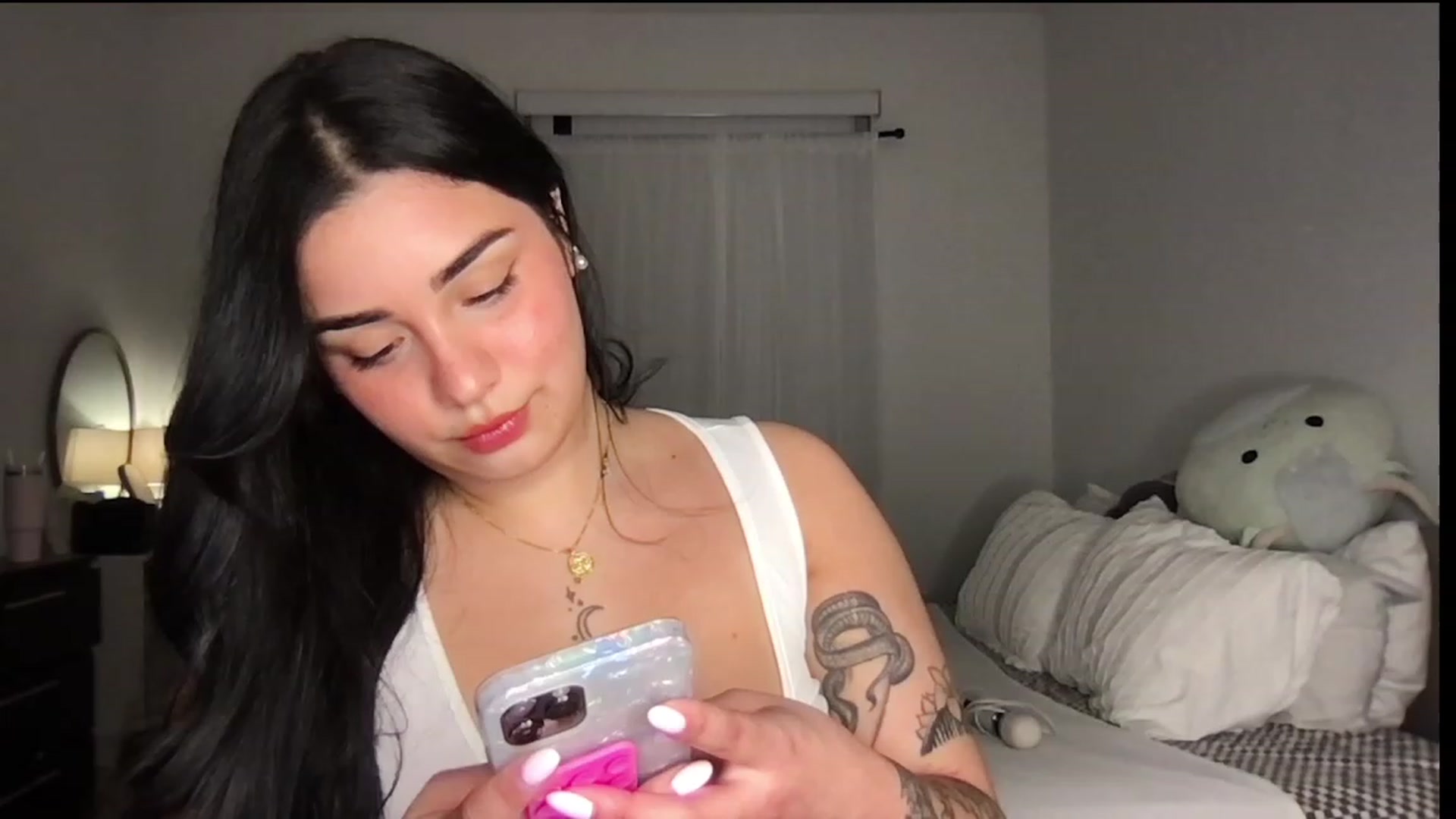 Gallery image thumbnail from babyxjulz's myfreecams stream on, 09/01/2023, 03:55 image 6 of 20