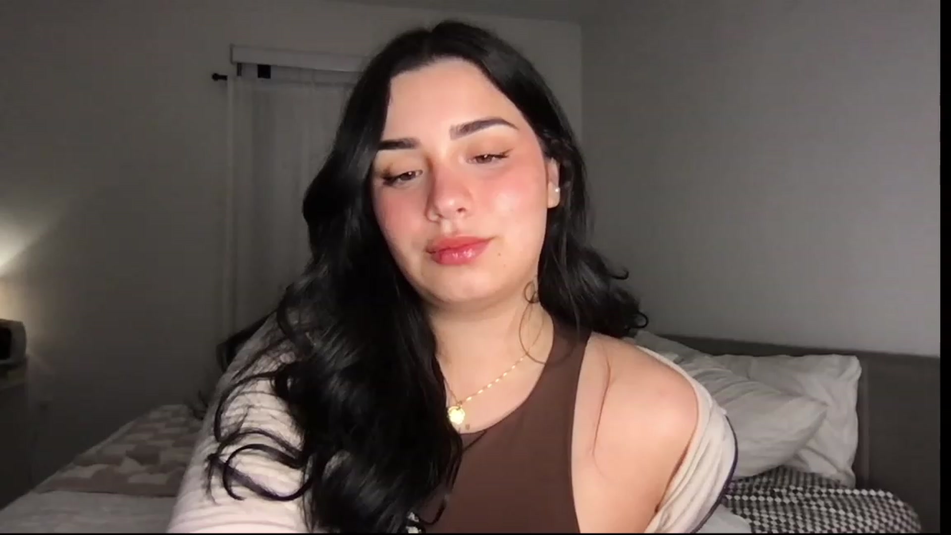 Gallery image thumbnail from babyxjulz's myfreecams stream on, 09/05/2023, 06:19 image 4 of 20