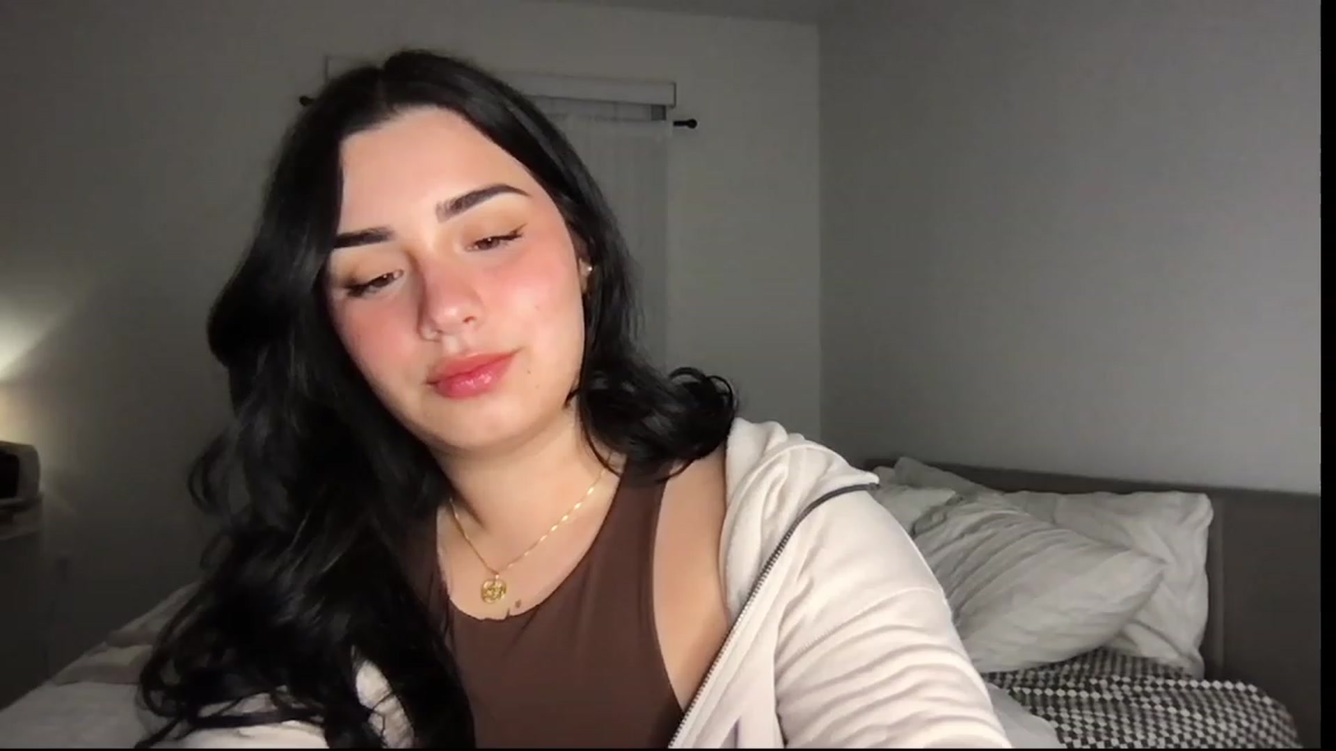 Gallery image thumbnail from babyxjulz's myfreecams stream on, 09/05/2023, 06:19 image 5 of 20