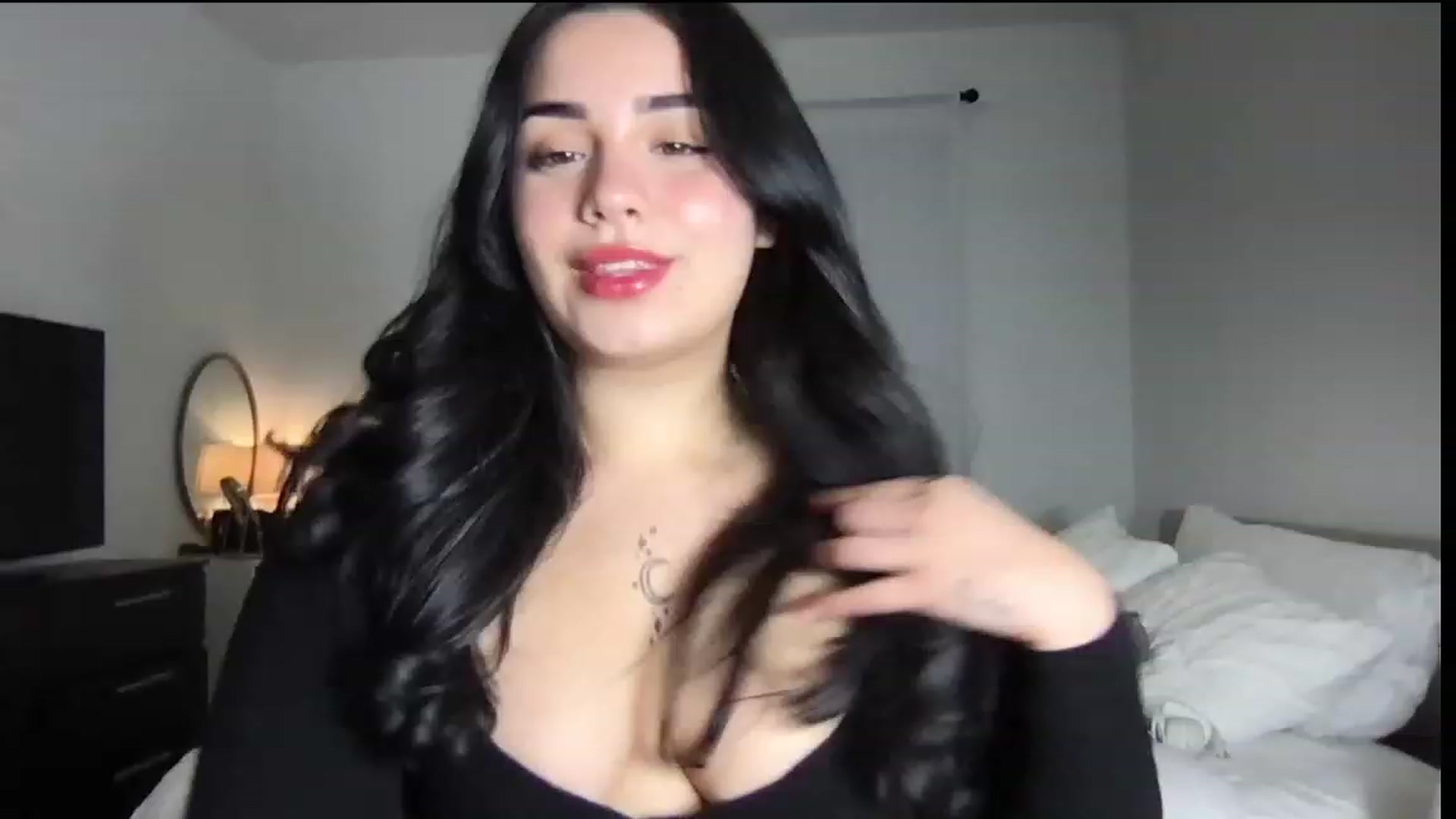 Gallery image thumbnail from babyxjulz's myfreecams stream on, 09/26/2023, 03:55 image 6 of 20