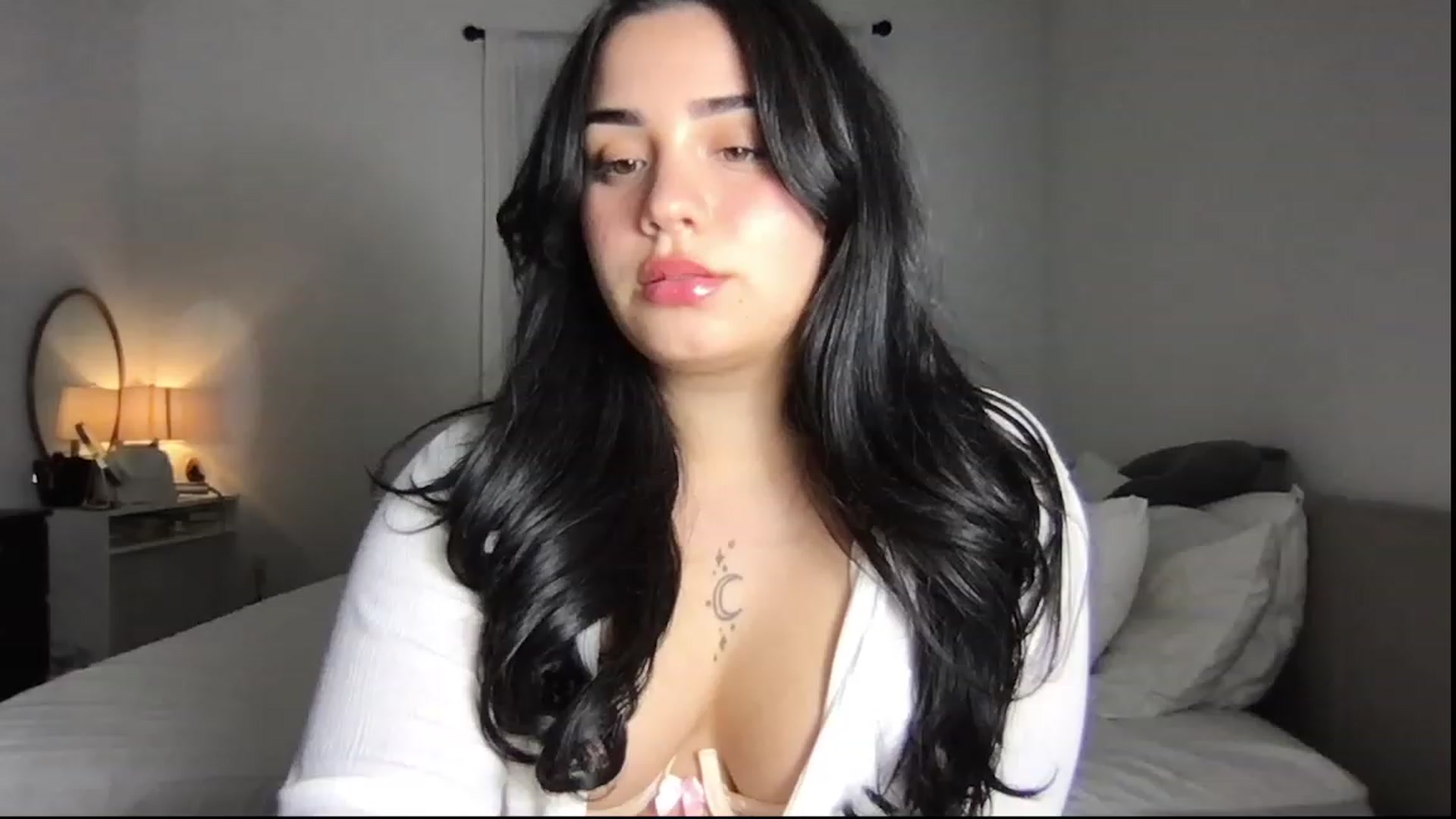 Gallery image thumbnail from babyxjulz's myfreecams stream on, 09/28/2023, 05:05 image 19 of 20