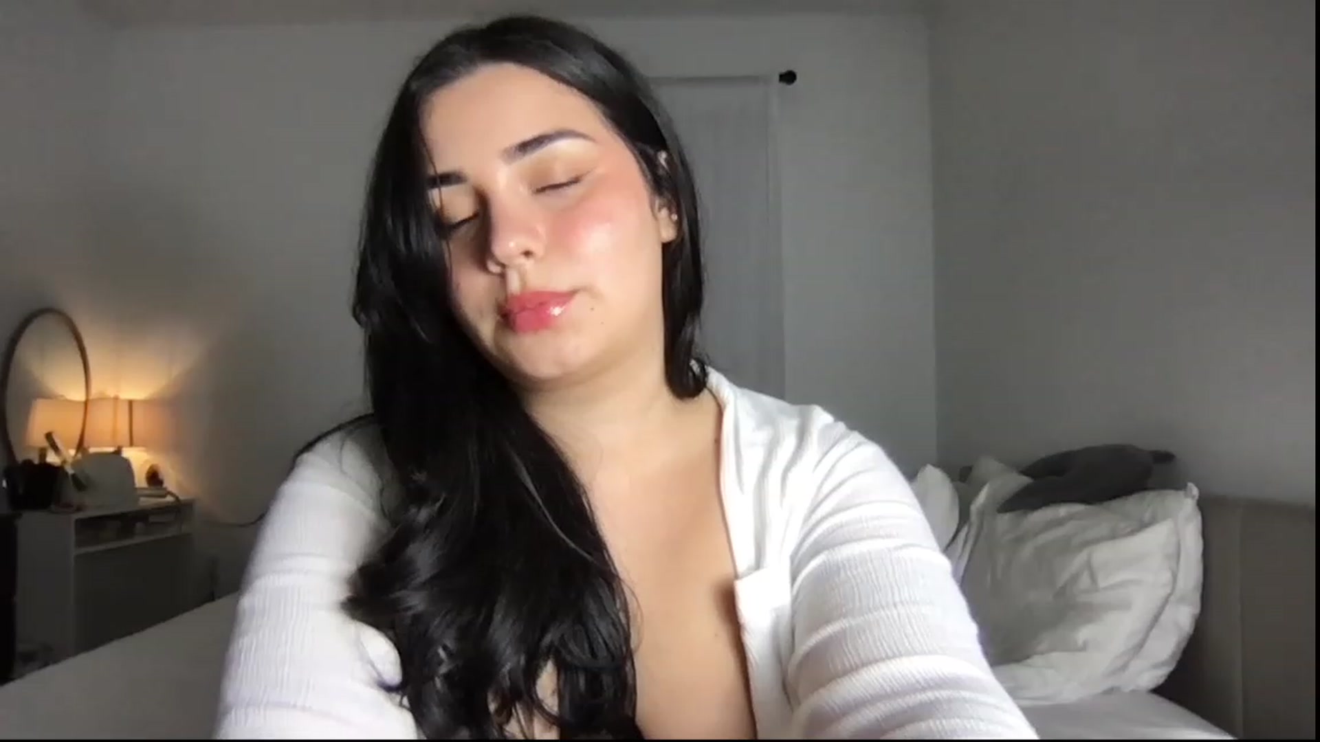 Gallery image thumbnail from babyxjulz's myfreecams stream on, 09/28/2023, 06:07 image 3 of 20