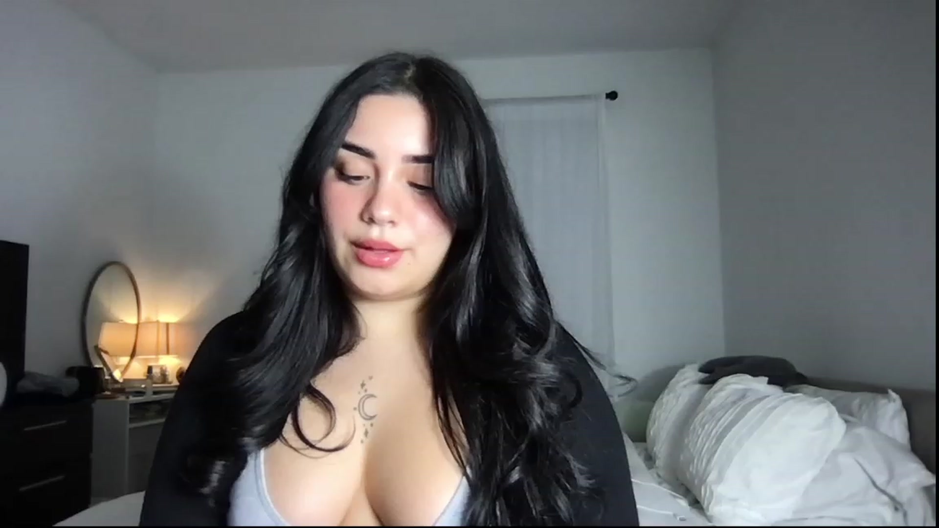 Gallery image thumbnail from babyxjulz's myfreecams stream on, 09/29/2023, 03:32 image 7 of 20