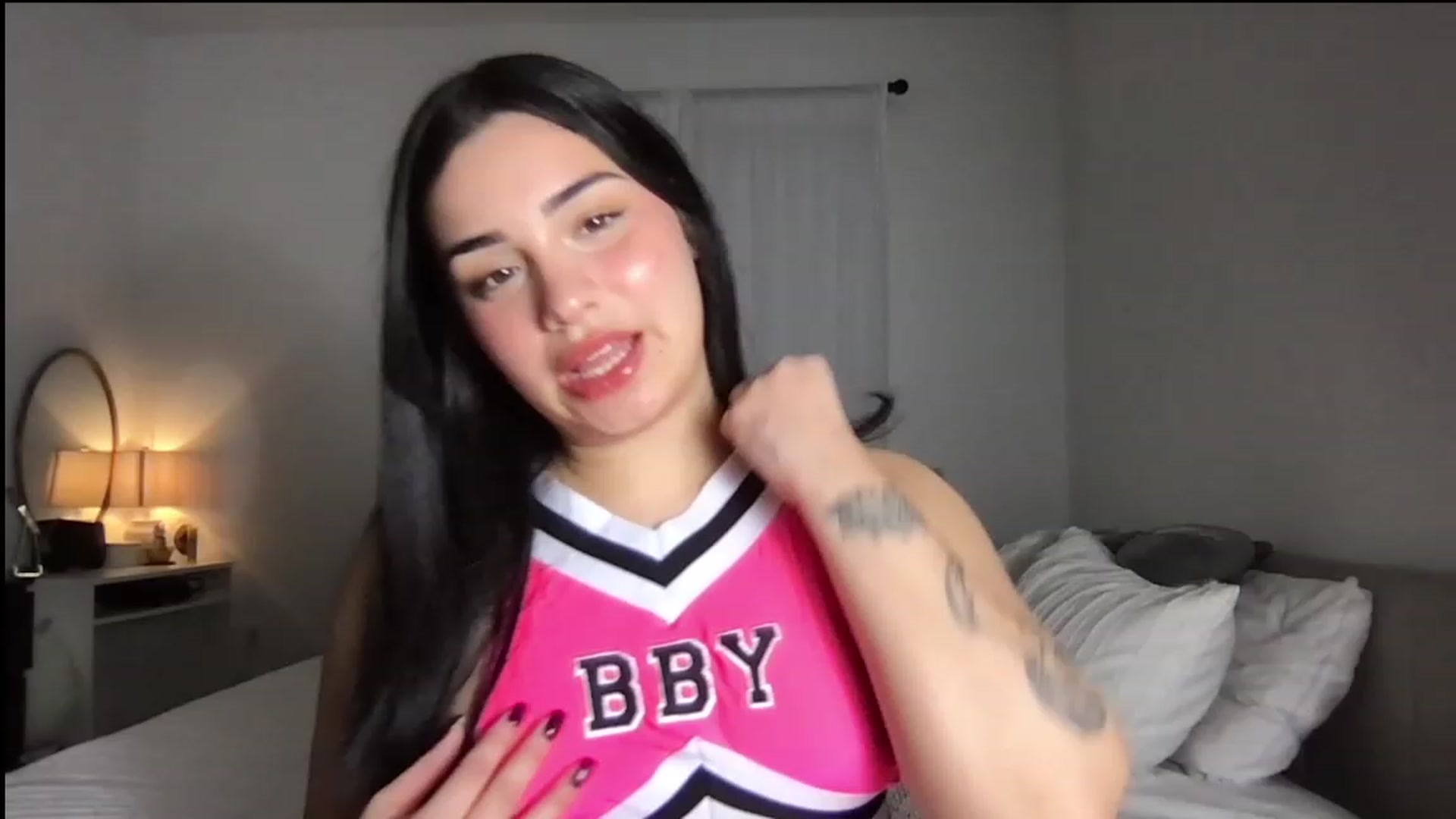 Gallery image thumbnail from babyxjulz's myfreecams stream on, 10/24/2023, 03:52 image 1 of 20