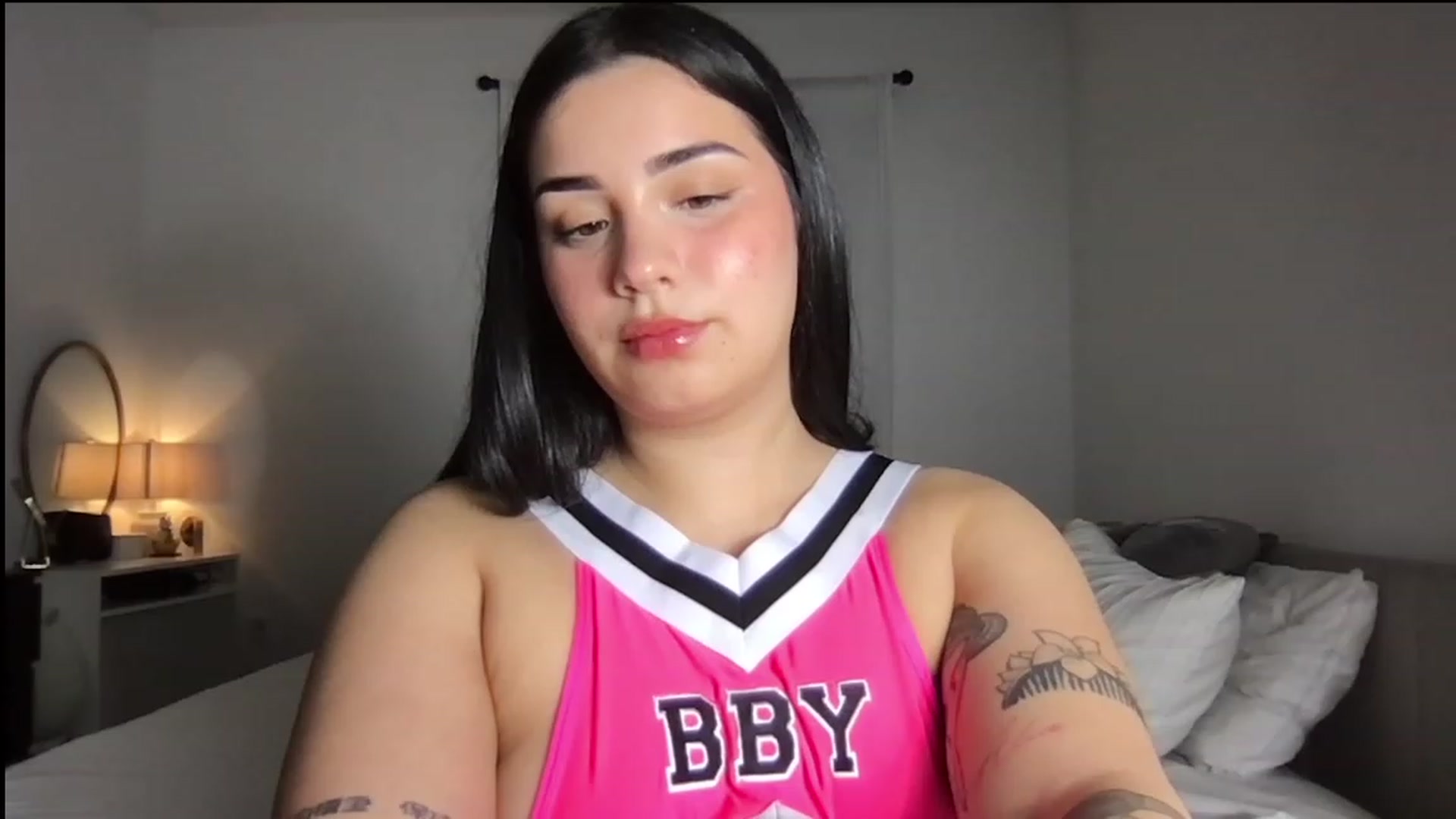 Gallery image thumbnail from babyxjulz's myfreecams stream on, 10/24/2023, 03:52 image 5 of 20
