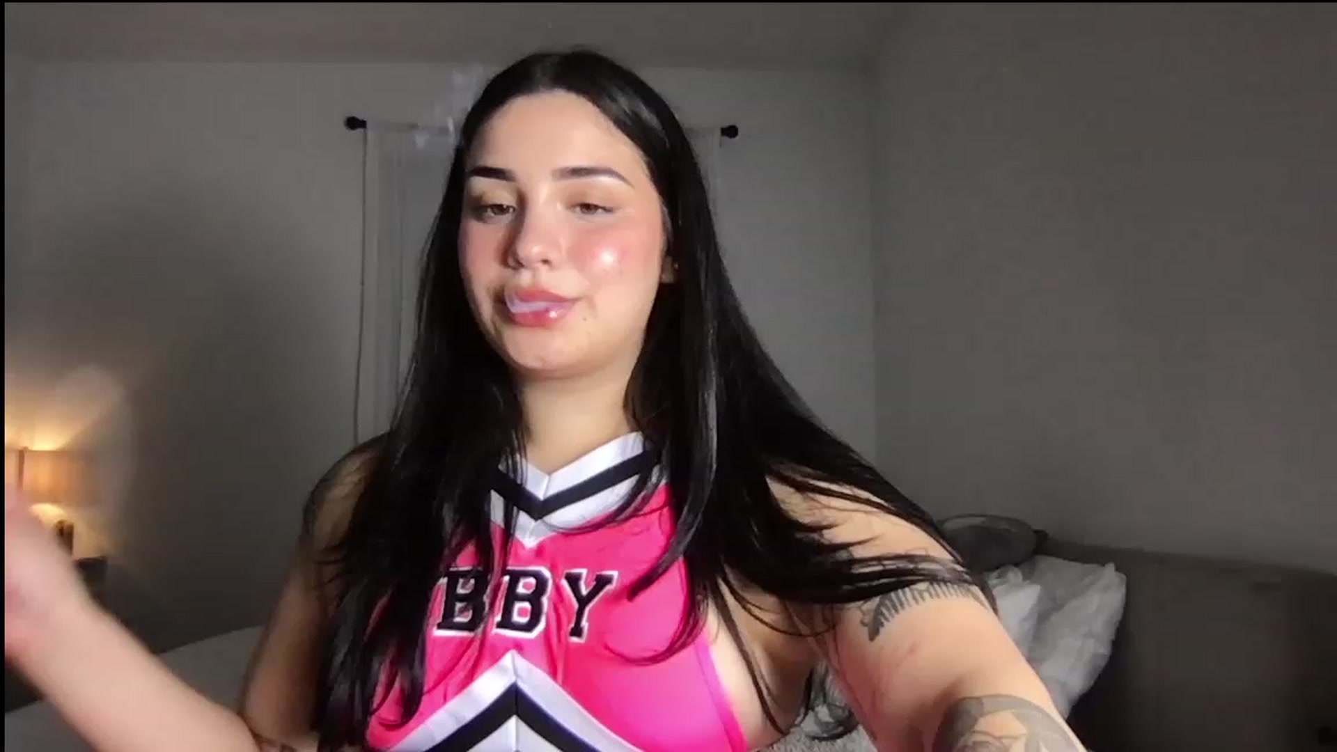 Gallery image thumbnail from babyxjulz's myfreecams stream on, 10/24/2023, 06:04 image 5 of 20