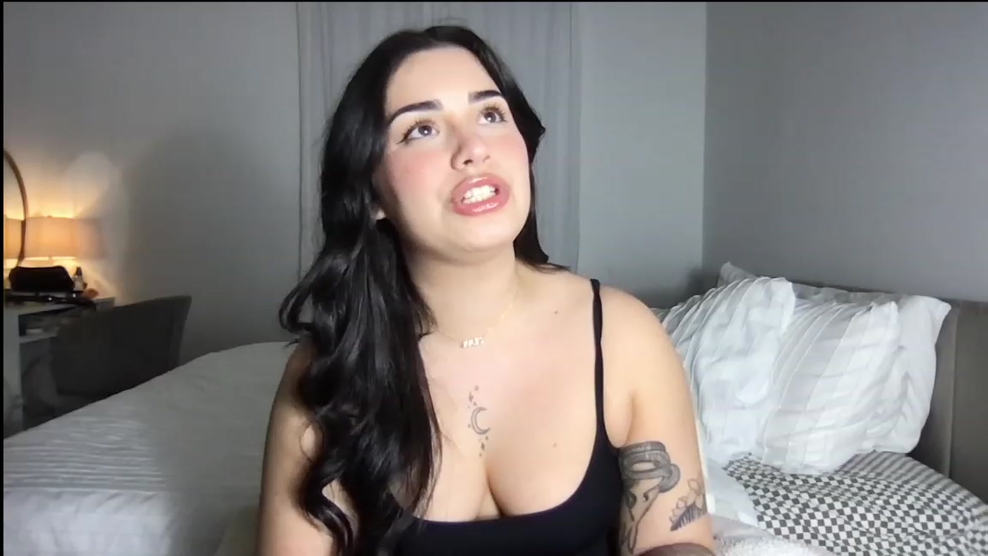 Gallery image thumbnail from babyxjulz's myfreecams stream on, 11/28/2023, 05:42 image 13 of 20