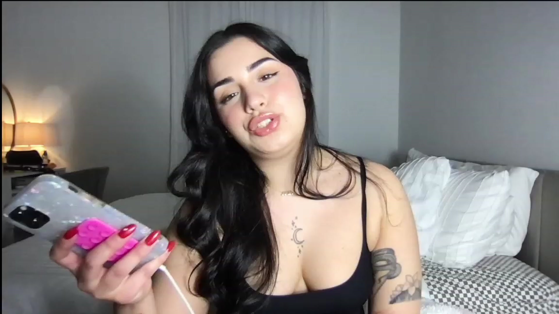 Gallery image thumbnail from babyxjulz's myfreecams stream on, 11/28/2023, 05:42 image 5 of 20