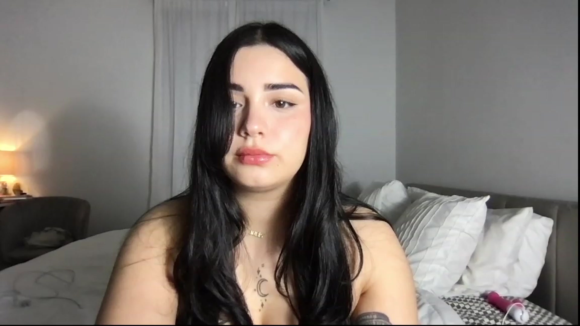 Gallery image thumbnail from babyxjulz's myfreecams stream on, 12/07/2023, 05:15 image 16 of 20