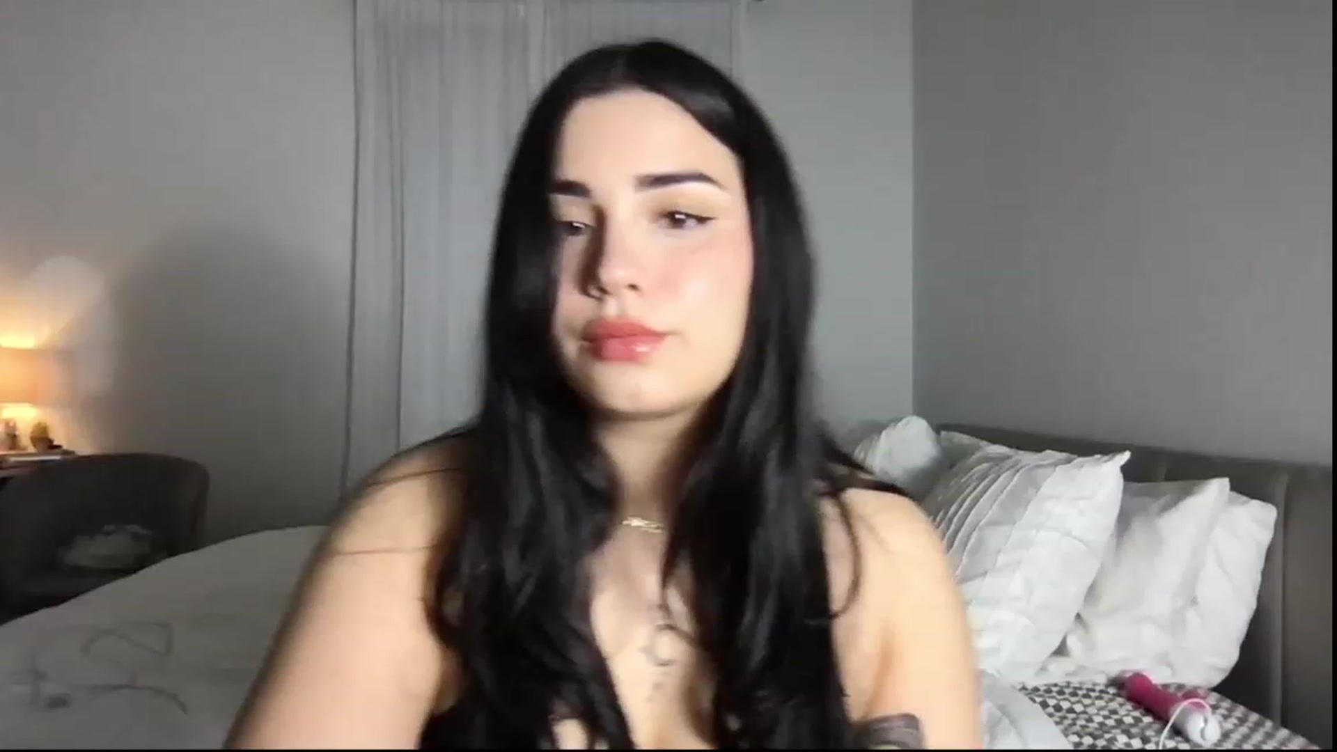 Gallery image thumbnail from babyxjulz's myfreecams stream on, 12/07/2023, 05:15 image 15 of 20