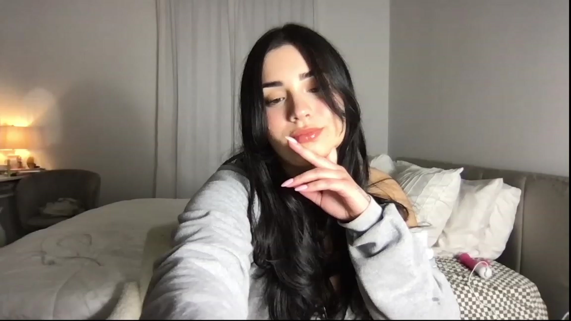 Gallery image thumbnail from babyxjulz's myfreecams stream on, 12/07/2023, 06:22 image 3 of 20