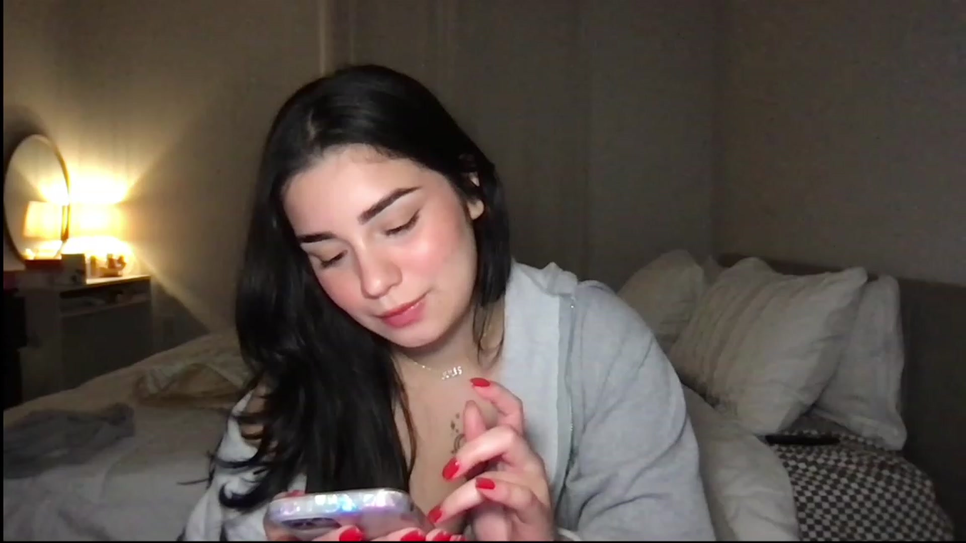 Gallery image thumbnail from babyxjulz's myfreecams stream on, 12/27/2023, 06:51 image 19 of 20