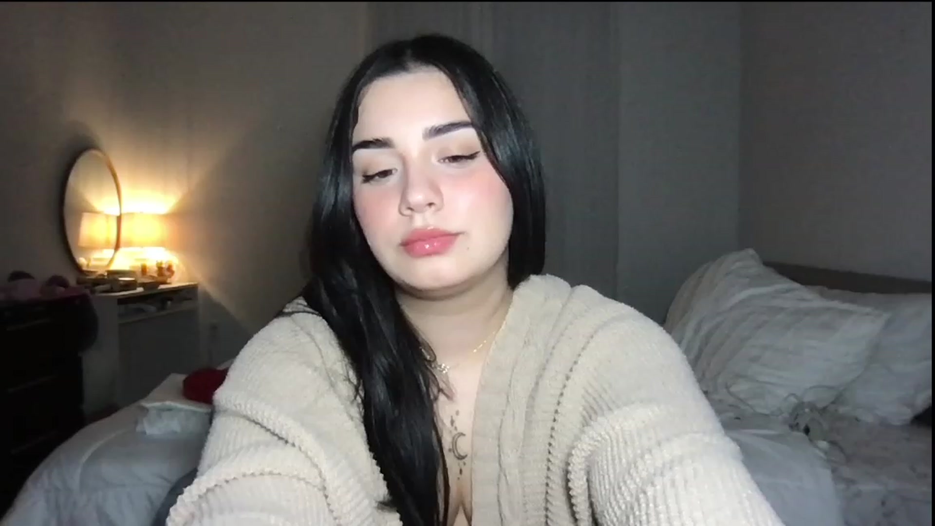 Gallery image thumbnail from babyxjulz's myfreecams stream on, 01/03/2024, 08:09 image 1 of 20