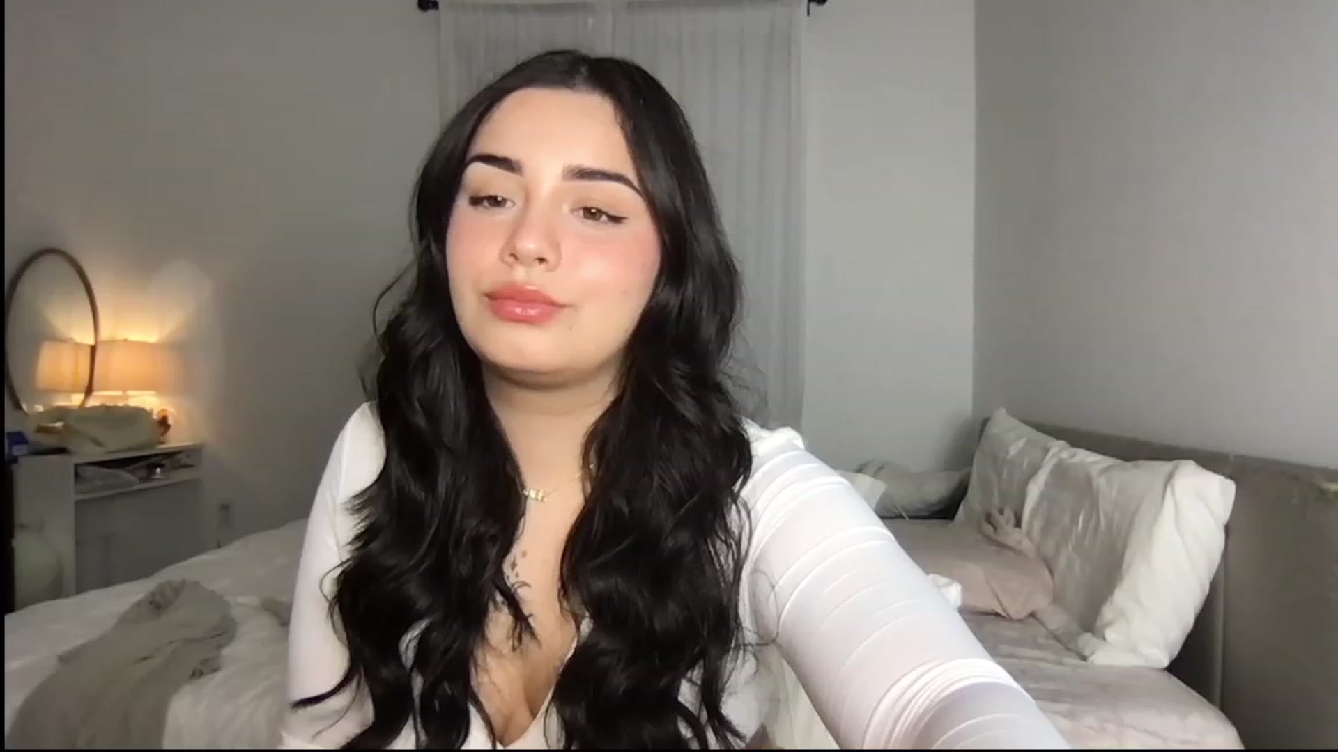 Gallery image thumbnail from babyxjulz's myfreecams stream on, 01/09/2024, 06:46 image 15 of 20