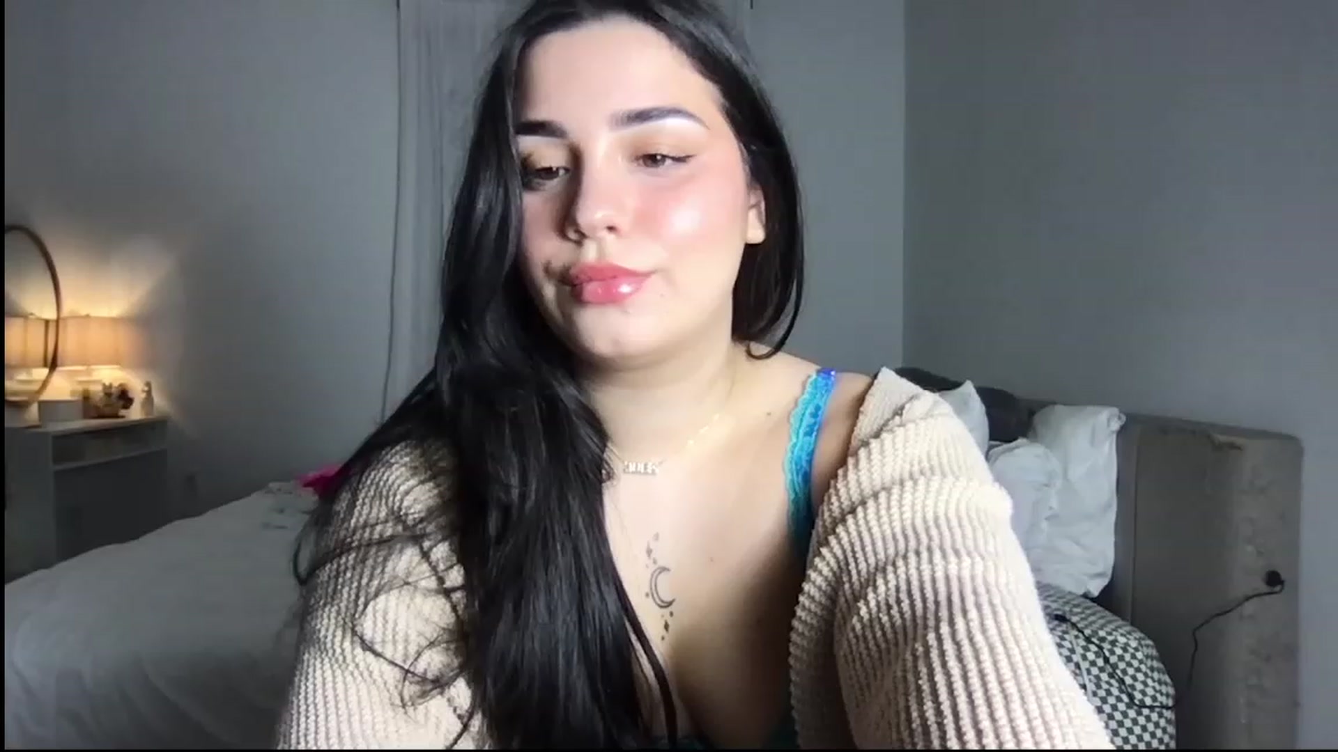 Gallery image thumbnail from babyxjulz's myfreecams stream on, 02/20/2024, 05:42 image 20 of 20