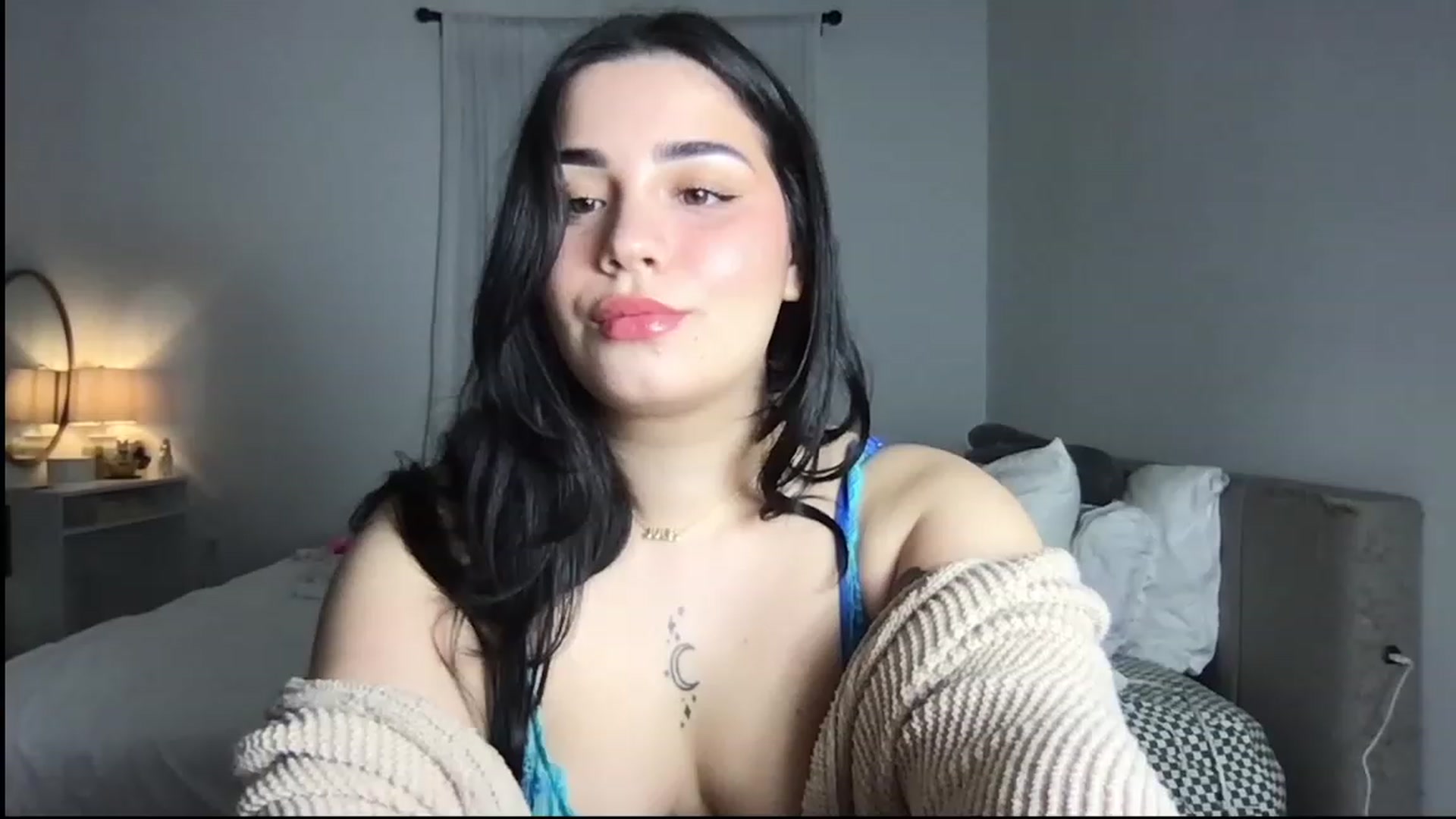 Gallery image thumbnail from babyxjulz's myfreecams stream on, 02/20/2024, 05:42 image 2 of 20