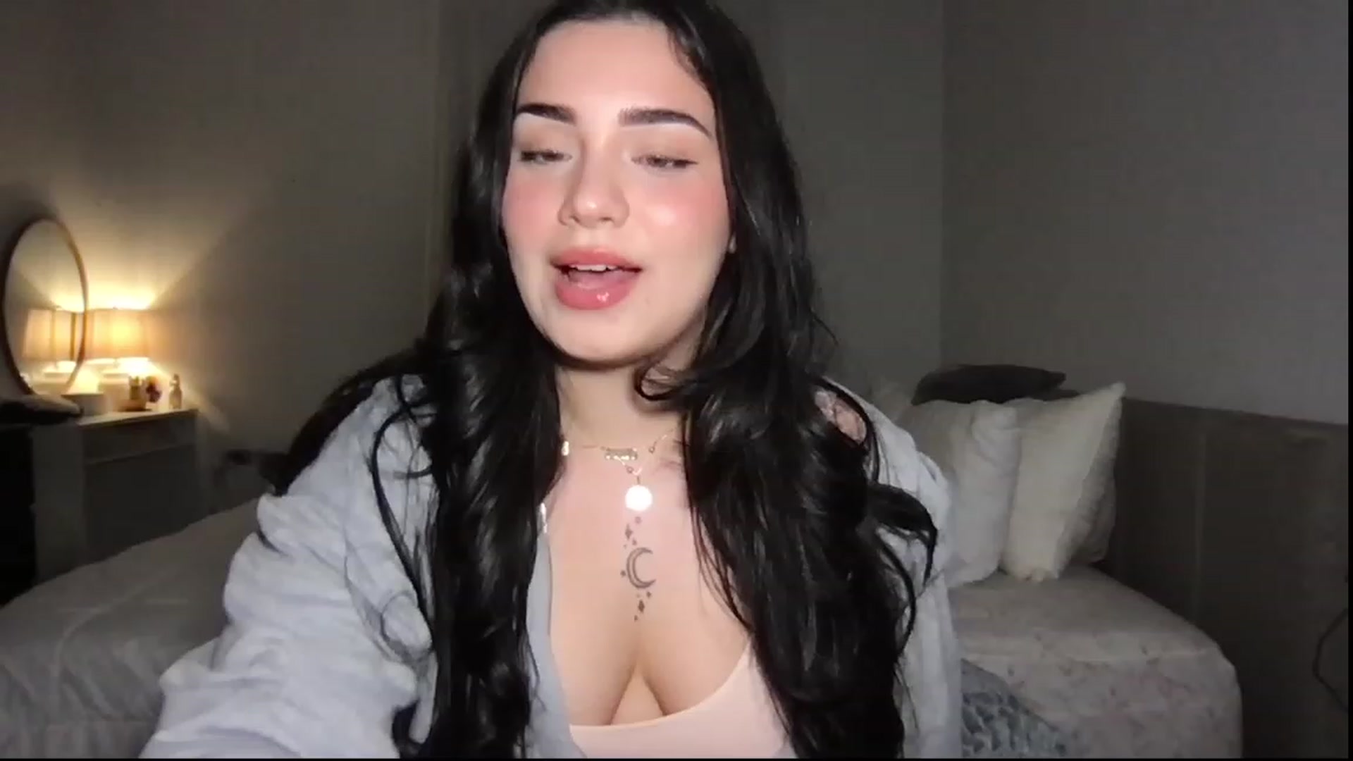 Gallery image thumbnail from babyxjulz's myfreecams stream on, 02/22/2024, 04:24 image 16 of 20