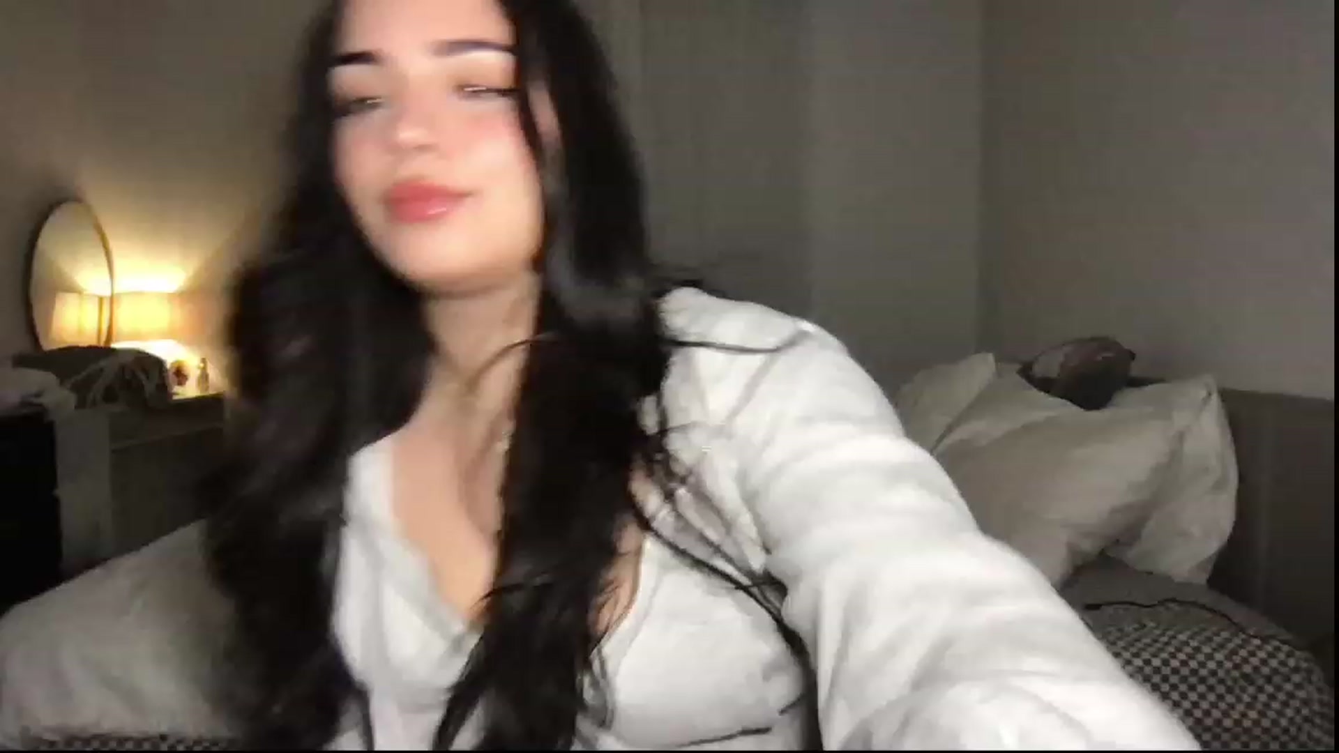 Gallery image thumbnail from babyxjulz's myfreecams stream on, 02/27/2024, 05:53 image 12 of 20
