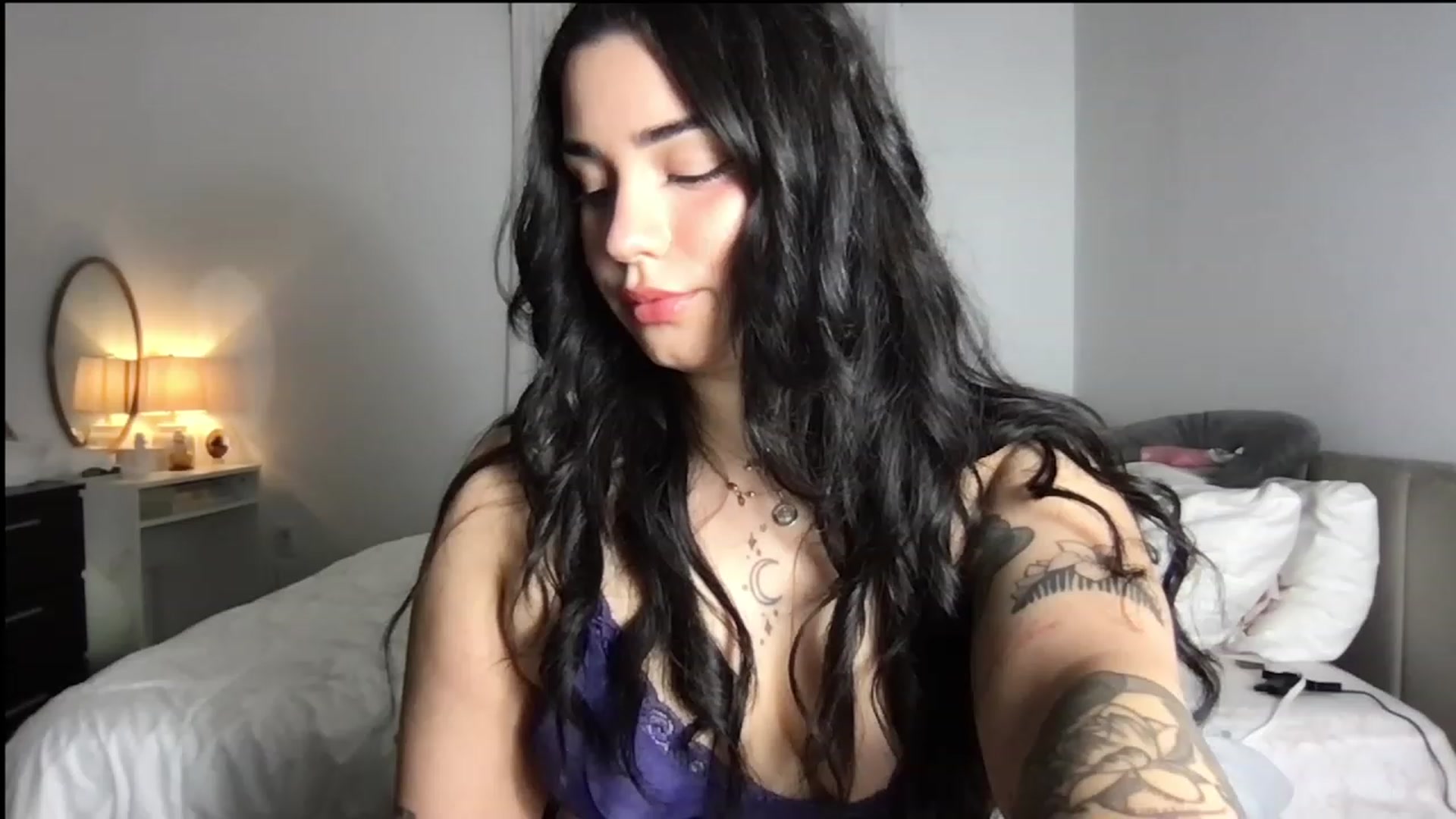 Gallery image thumbnail from babyxjulz's myfreecams stream on, 03/07/2024, 03:44 image 16 of 20