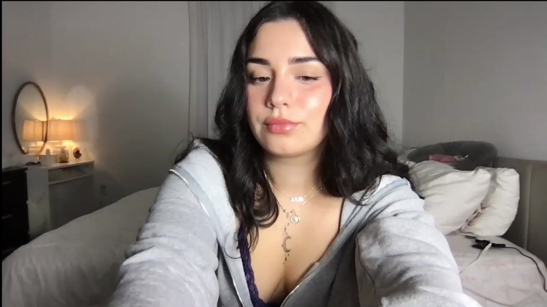 Gallery image thumbnail from babyxjulz's myfreecams stream on, 03/07/2024, 04:06 image 18 of 20