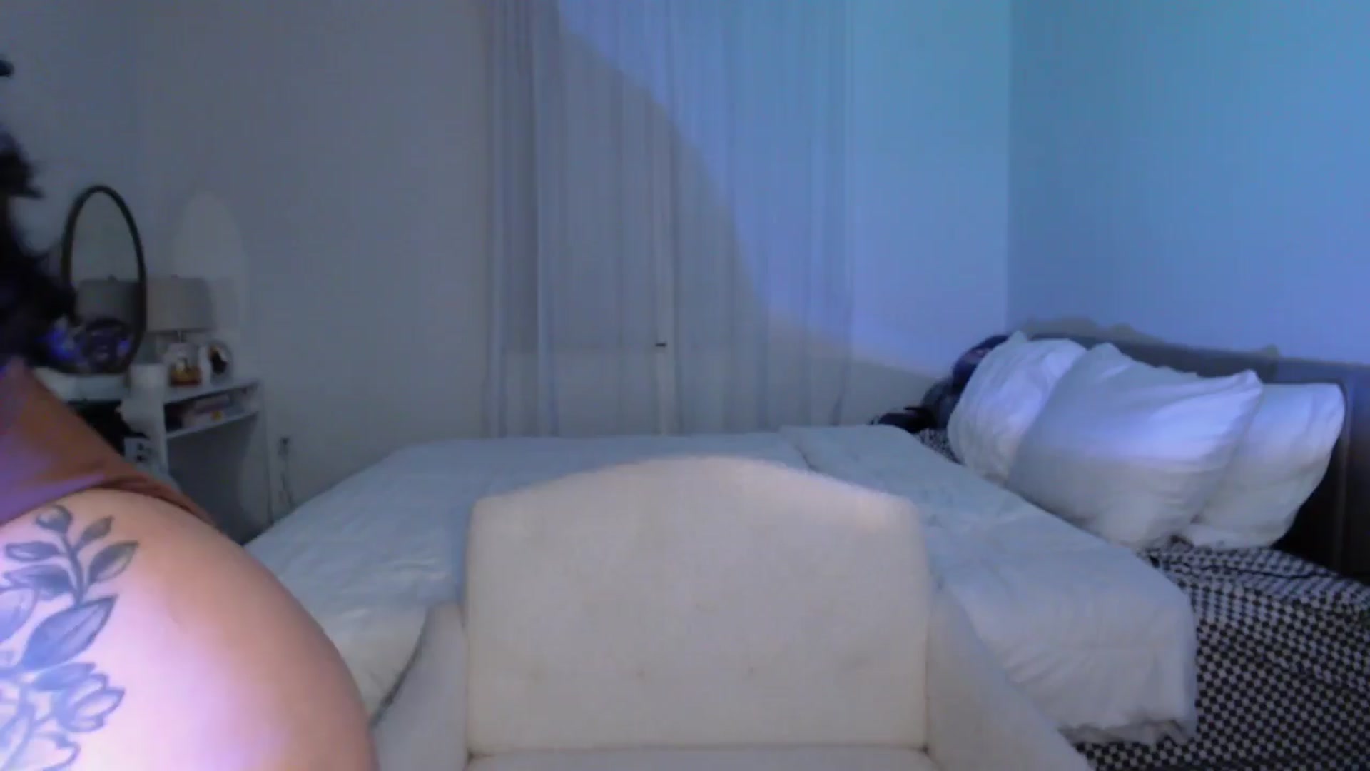 Gallery image thumbnail from babyxjulz's myfreecams stream on, 03/31/2024, 02:52 image 20 of 20