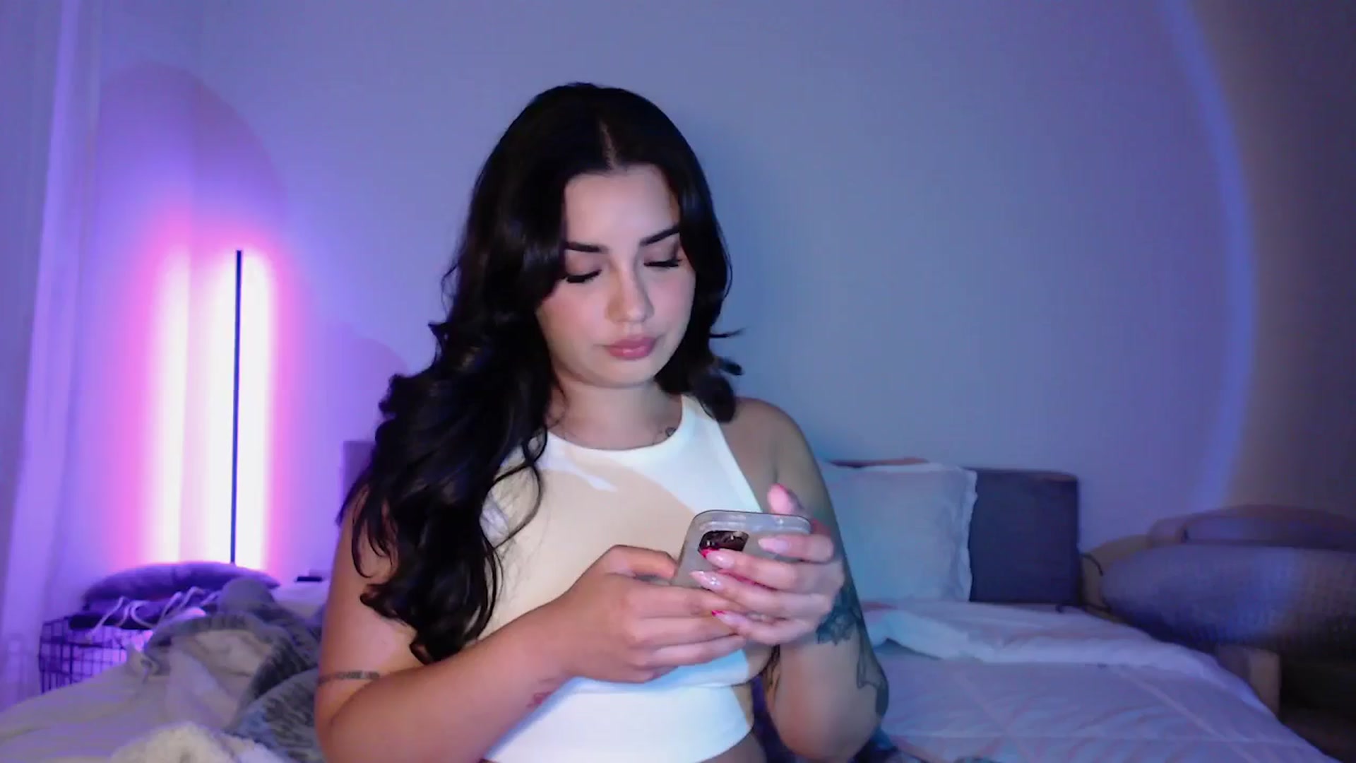 Gallery image thumbnail from babyxjulz's myfreecams stream on, 05/21/2024, 03:58 image 5 of 20
