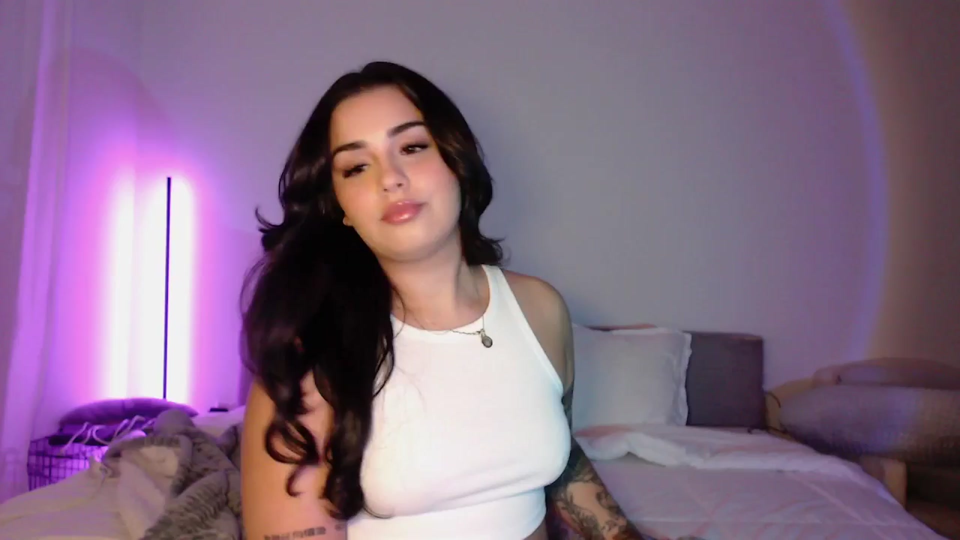Gallery image thumbnail from babyxjulz's myfreecams stream on, 05/21/2024, 03:58 image 11 of 20