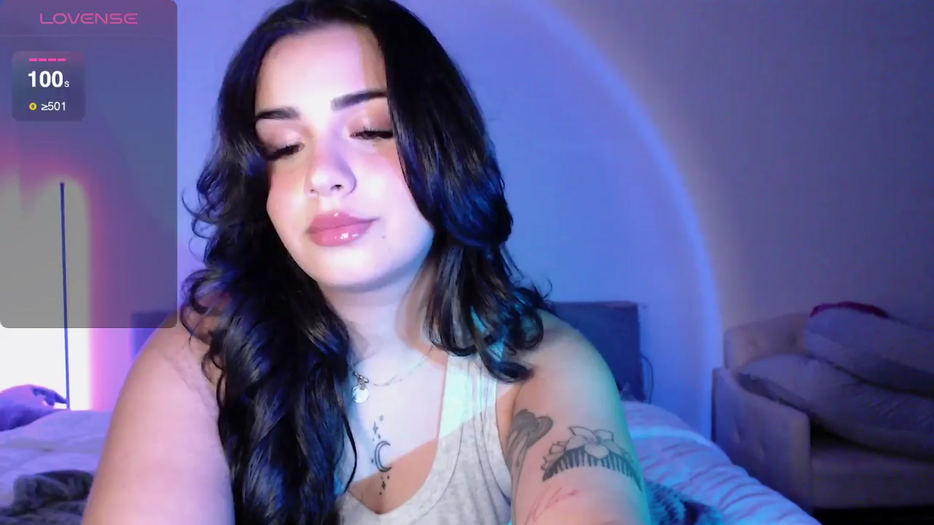 Gallery image thumbnail from babyxjulz's myfreecams stream on, 06/13/2024, 03:31 image 1 of 20