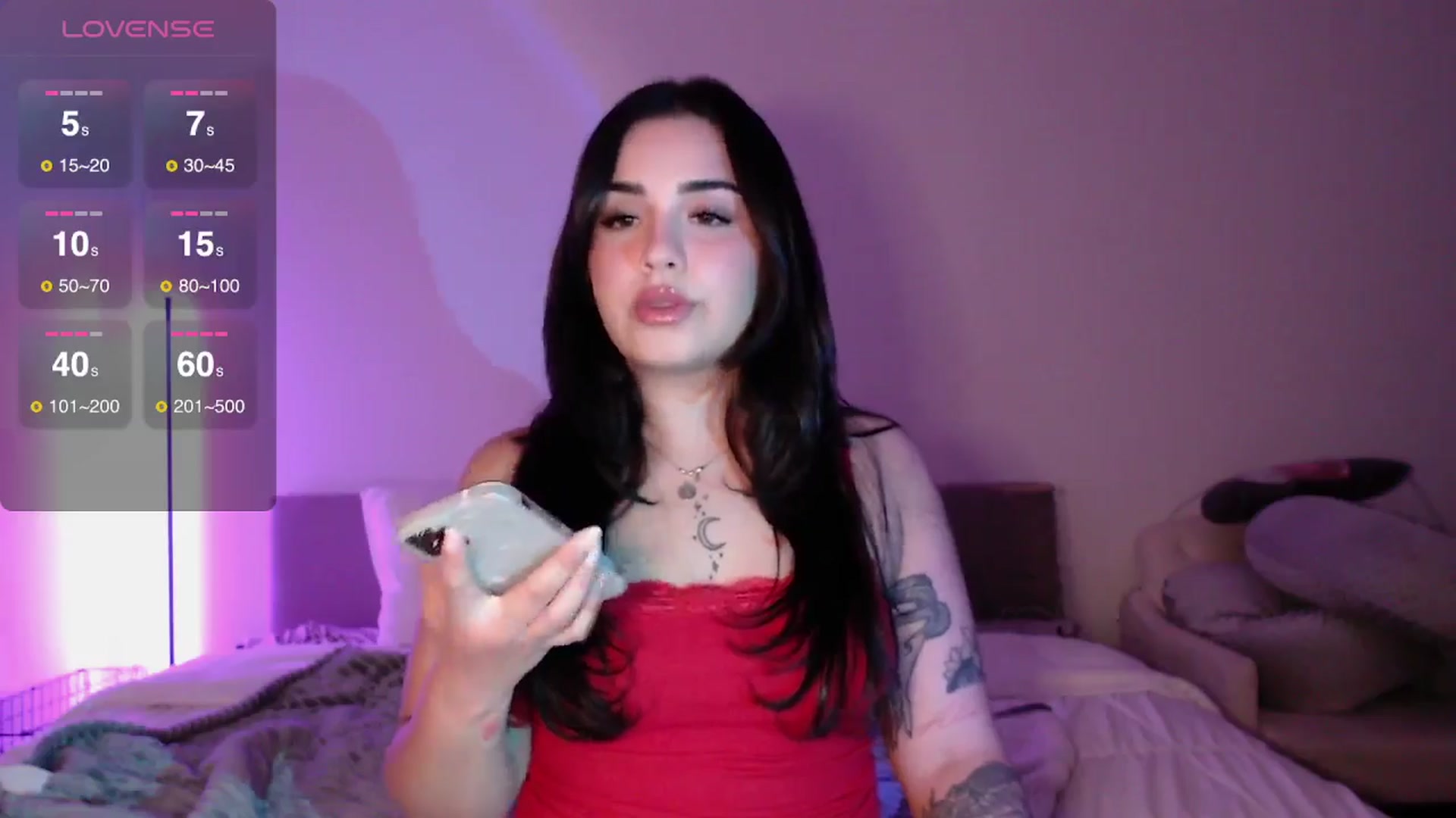 Gallery image thumbnail from babyxjulz's myfreecams stream on, 06/18/2024, 03:47 image 6 of 20