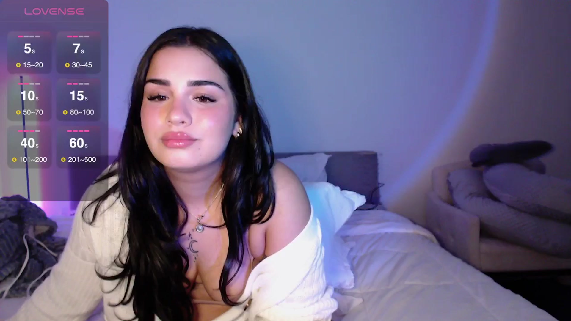 Gallery image thumbnail from babyxjulz's myfreecams stream on, 06/19/2024, 04:20 image 19 of 20