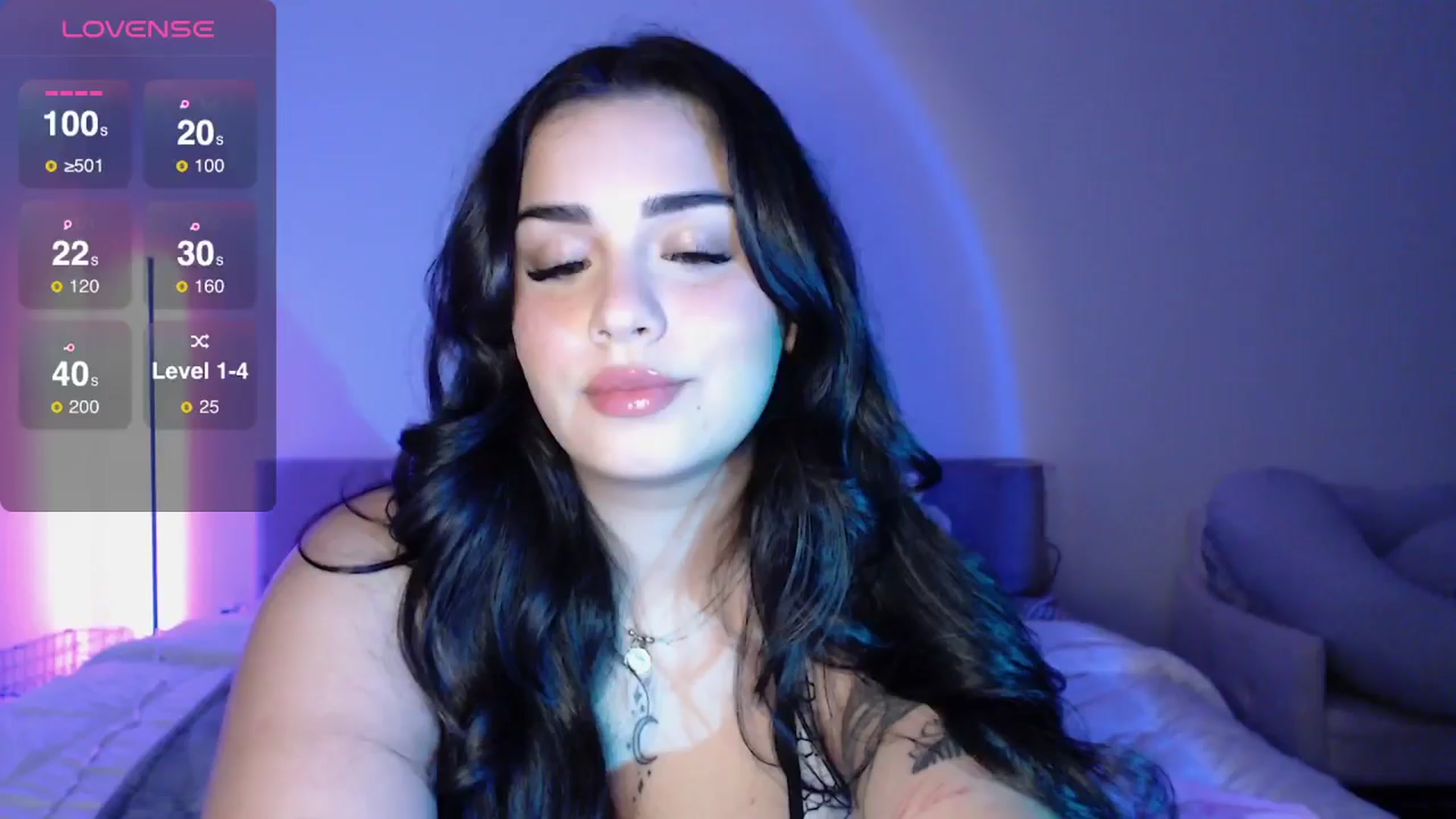 Gallery image thumbnail from babyxjulz's myfreecams stream on, 06/21/2024, 03:54 image 17 of 20