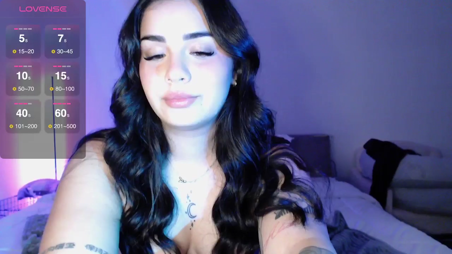 Gallery image thumbnail from babyxjulz's myfreecams stream on, 06/26/2024, 04:37 image 9 of 20