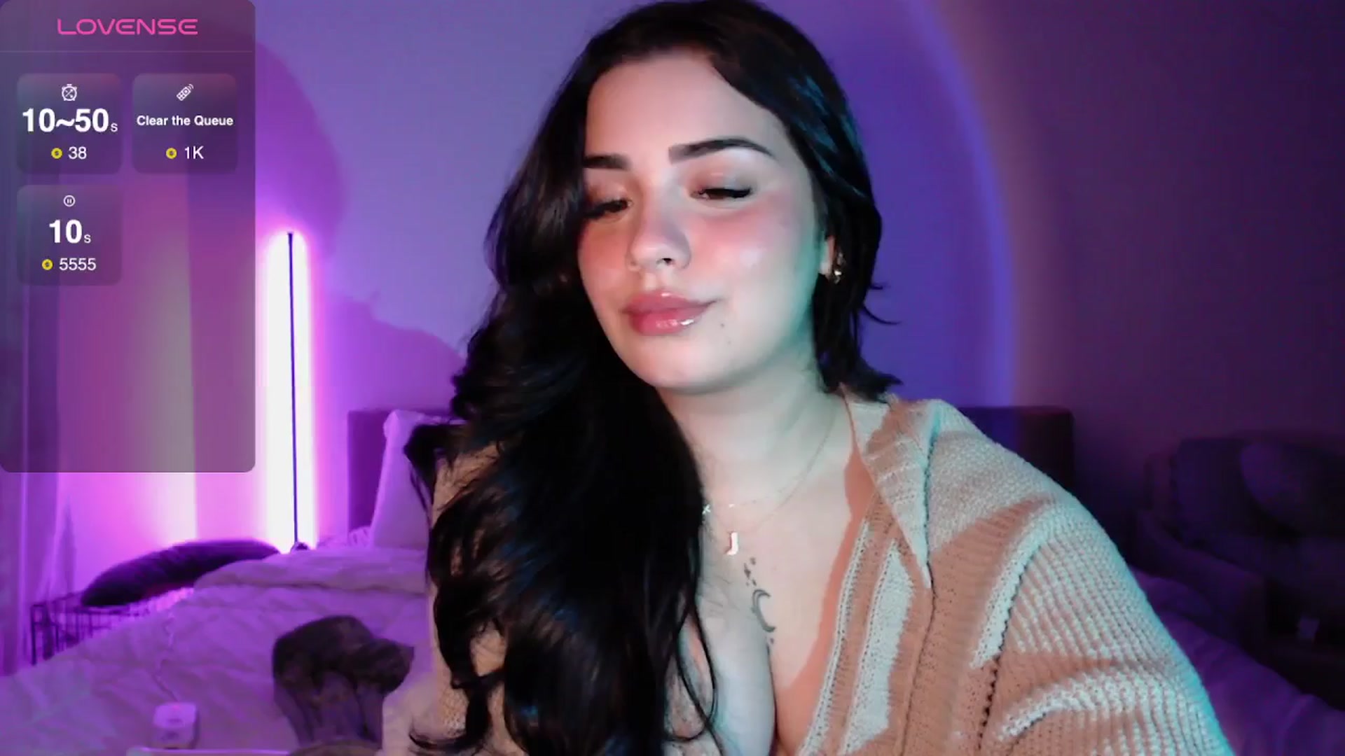 Gallery image thumbnail from babyxjulz's myfreecams stream on, 07/25/2024, 05:55 image 17 of 20