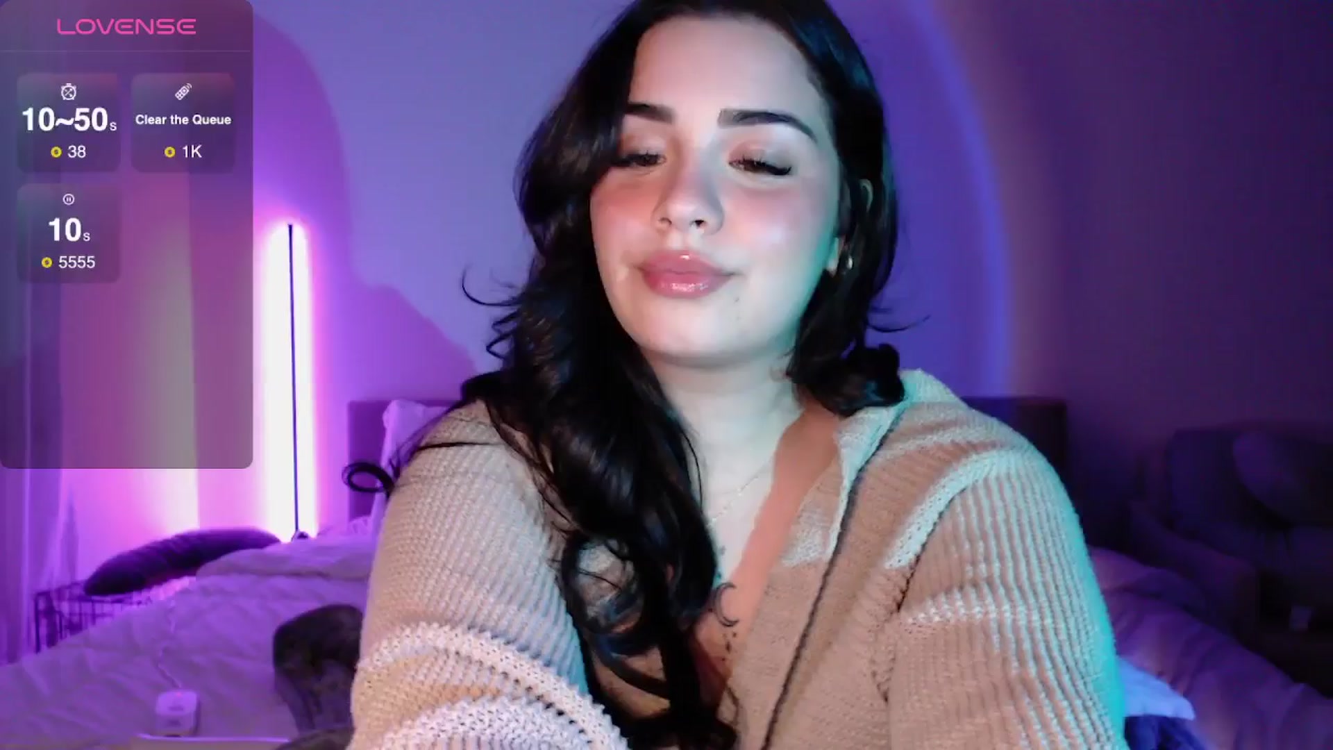 Gallery image thumbnail from babyxjulz's myfreecams stream on, 07/25/2024, 05:55 image 16 of 20