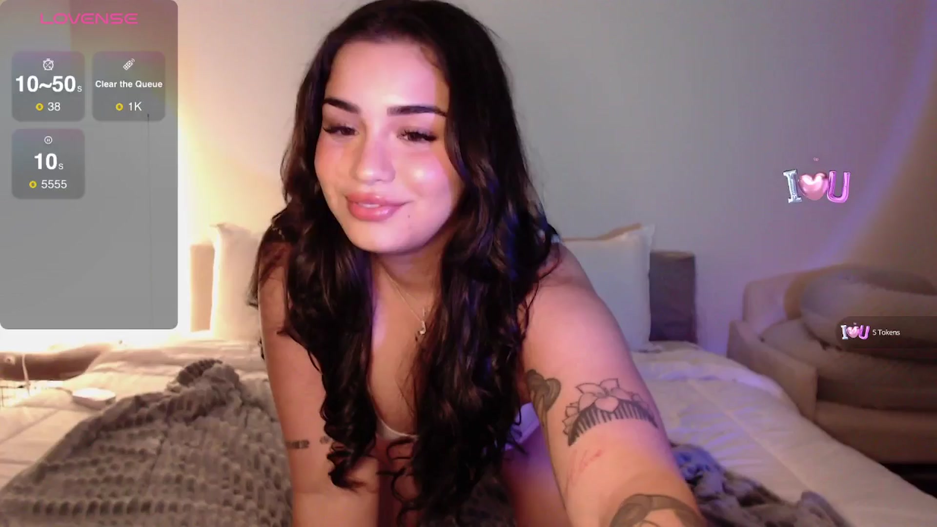 Gallery image thumbnail from babyxjulz's myfreecams stream on, 07/31/2024, 04:12 image 11 of 20