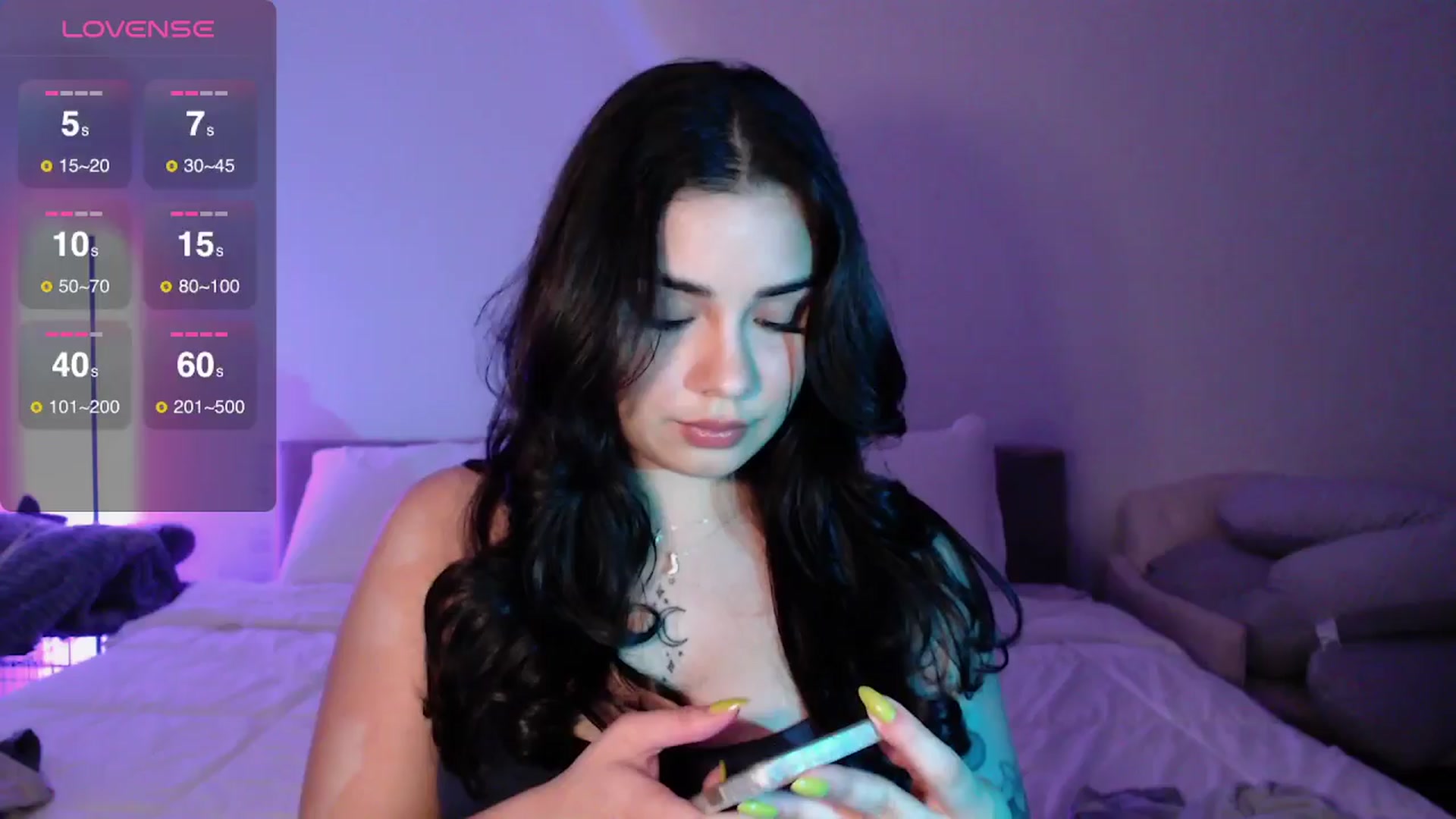 Gallery image thumbnail from babyxjulz's myfreecams stream on, 08/13/2024, 03:28 image 17 of 20