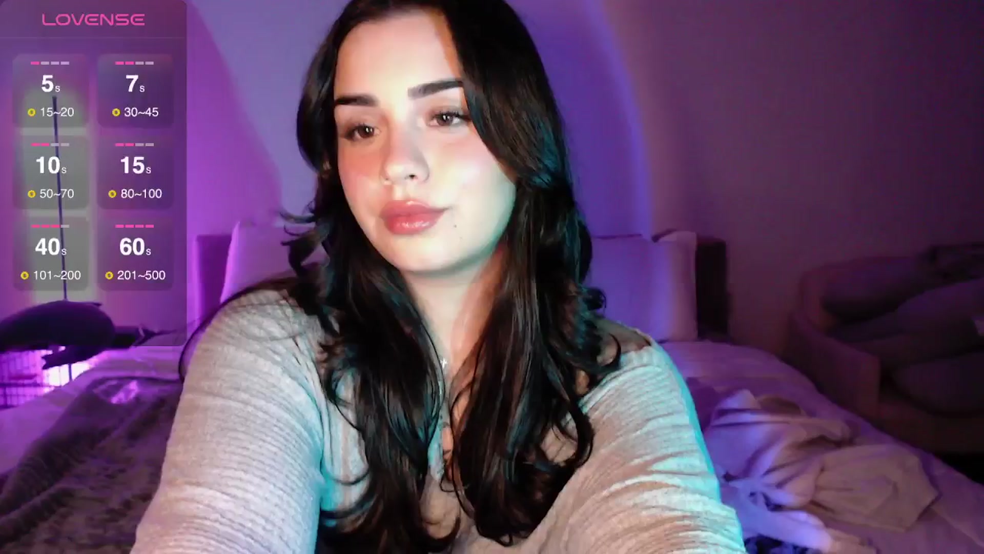 Gallery image thumbnail from babyxjulz's myfreecams stream on, 08/16/2024, 04:19 image 1 of 20