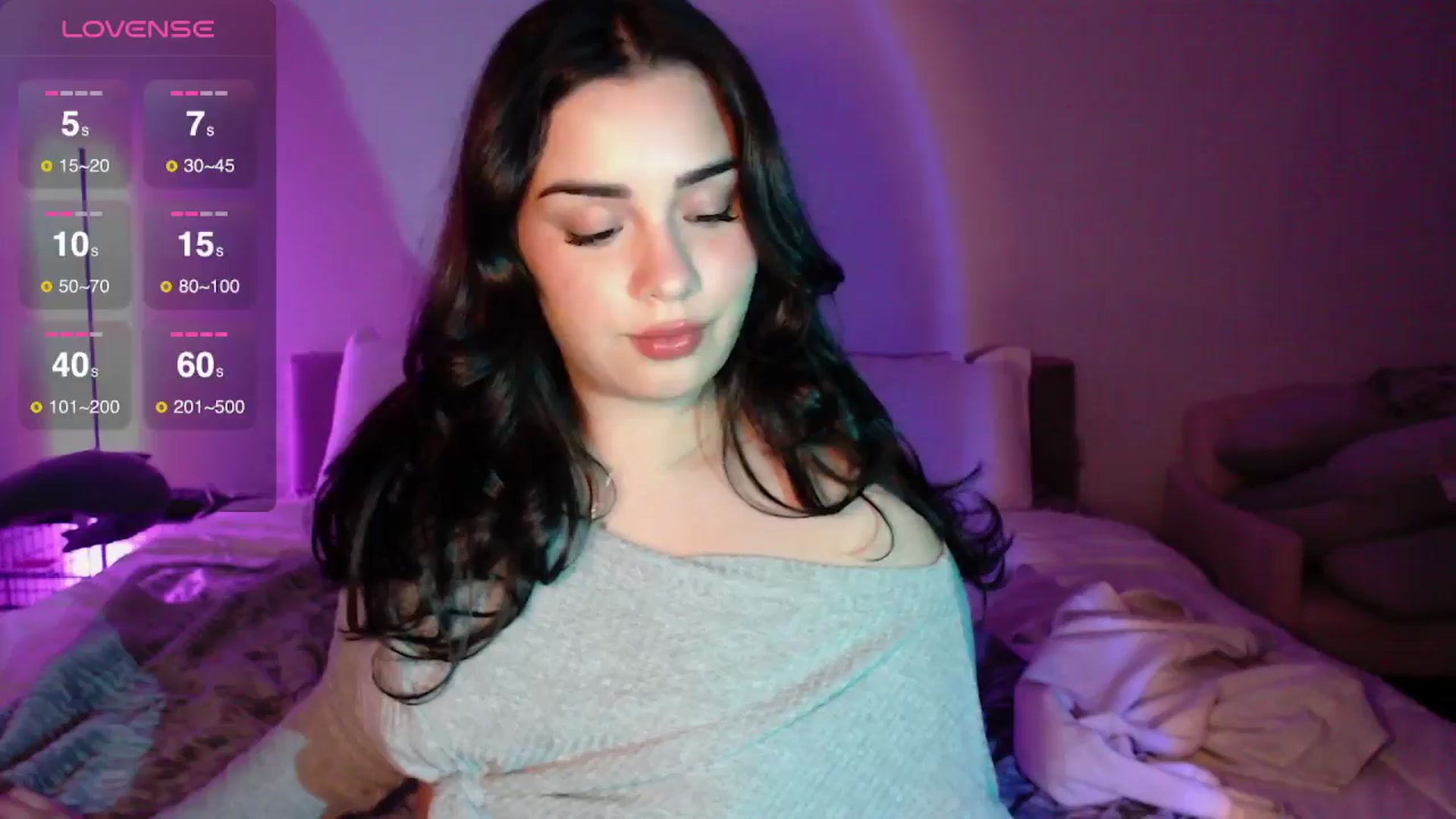 Gallery image thumbnail from babyxjulz's myfreecams stream on, 08/16/2024, 04:19 image 3 of 20